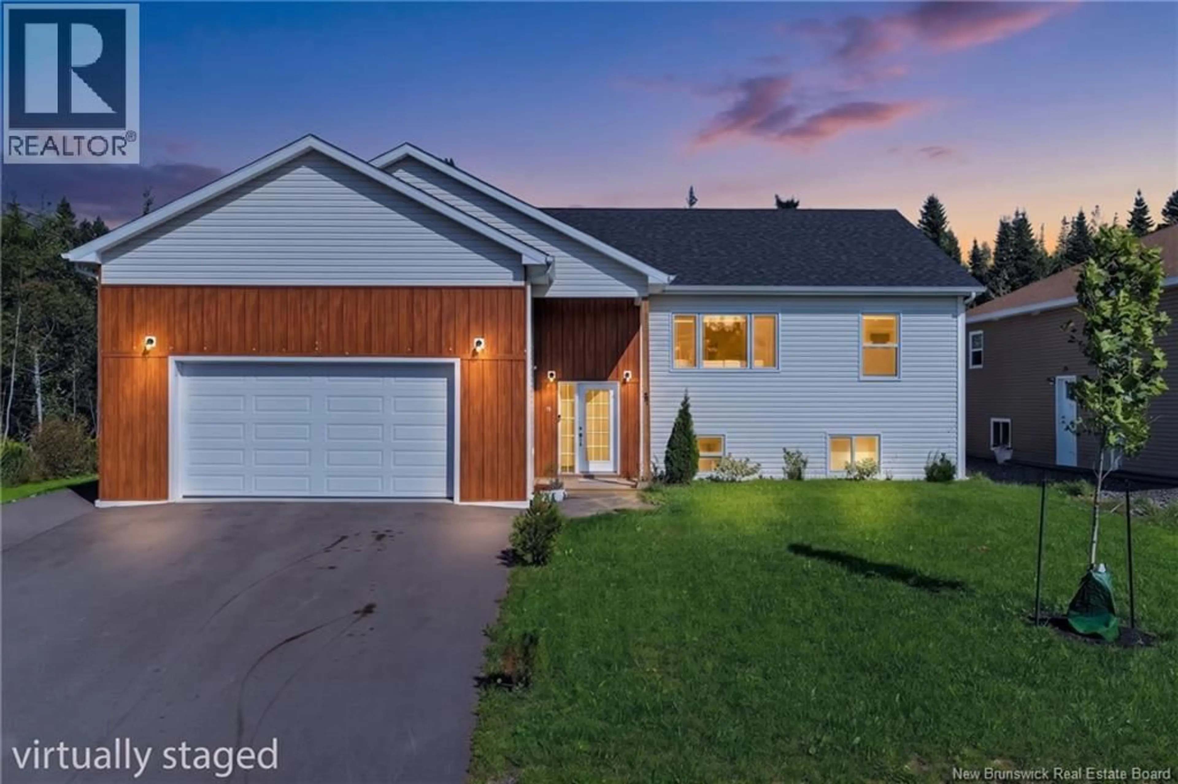 Home with vinyl exterior material, street for 27 SYCAMORE, Moncton New Brunswick E1E0K1