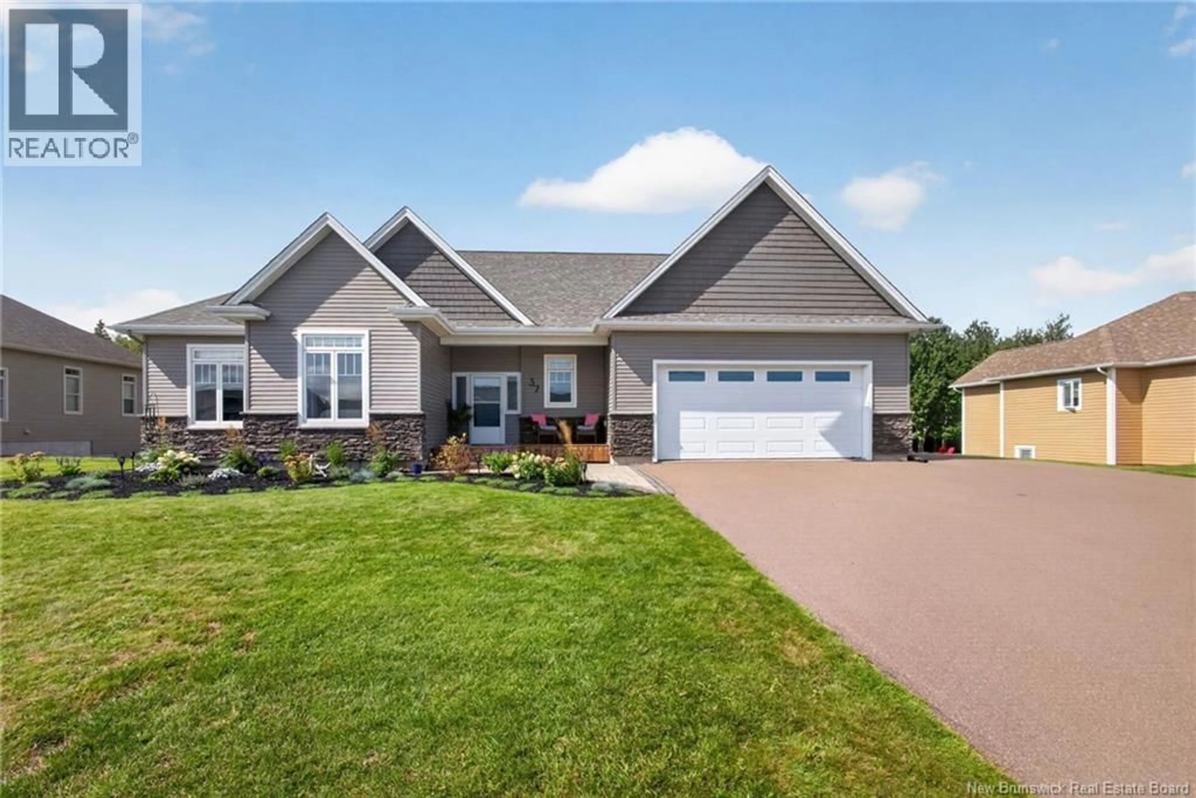Home with vinyl exterior material, street for 37 MONIQUE STREET, Shediac New Brunswick E4P0M5