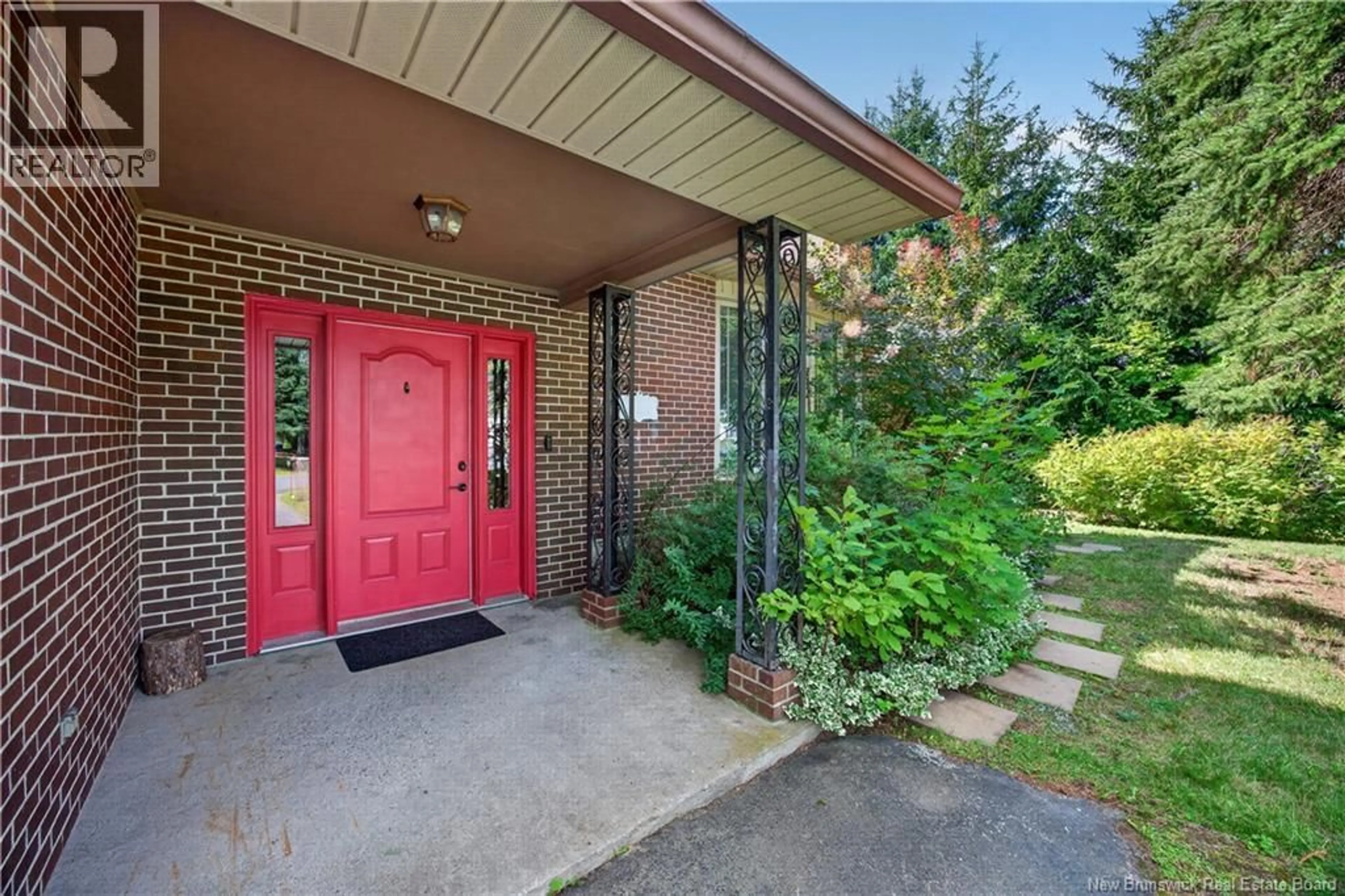 Indoor entryway for 116 CENTURY DRIVE, Miramichi New Brunswick E1V7A4