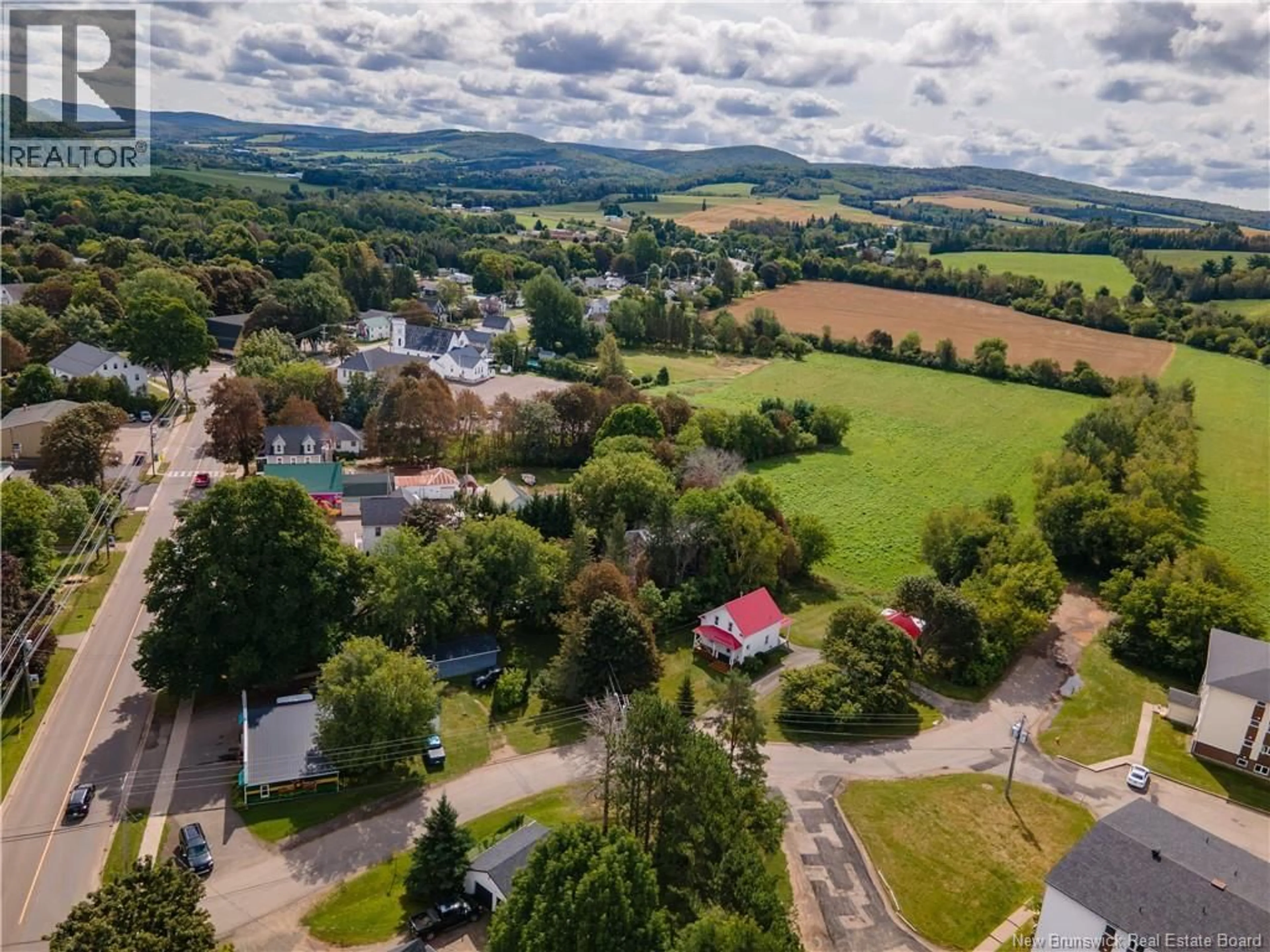 A pic from outside/outdoor area/front of a property/back of a property/a pic from drone, mountain view for 6 GREEN VALLEY, Sussex Corner New Brunswick E4E3B5