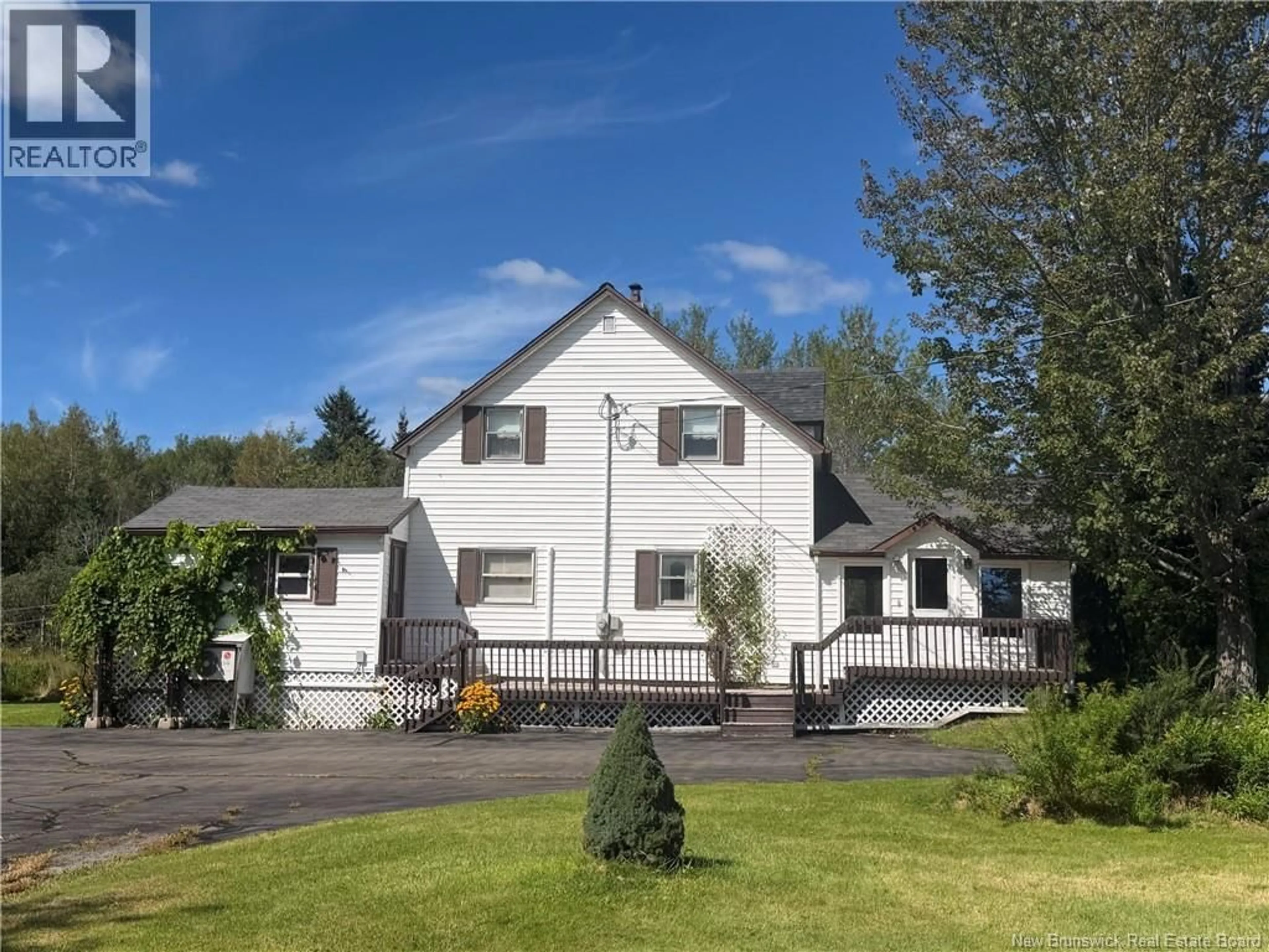 A pic from outside/outdoor area/front of a property/back of a property/a pic from drone, unknown for 429 SANITORIUM ROAD, The Glades New Brunswick E4J1W3