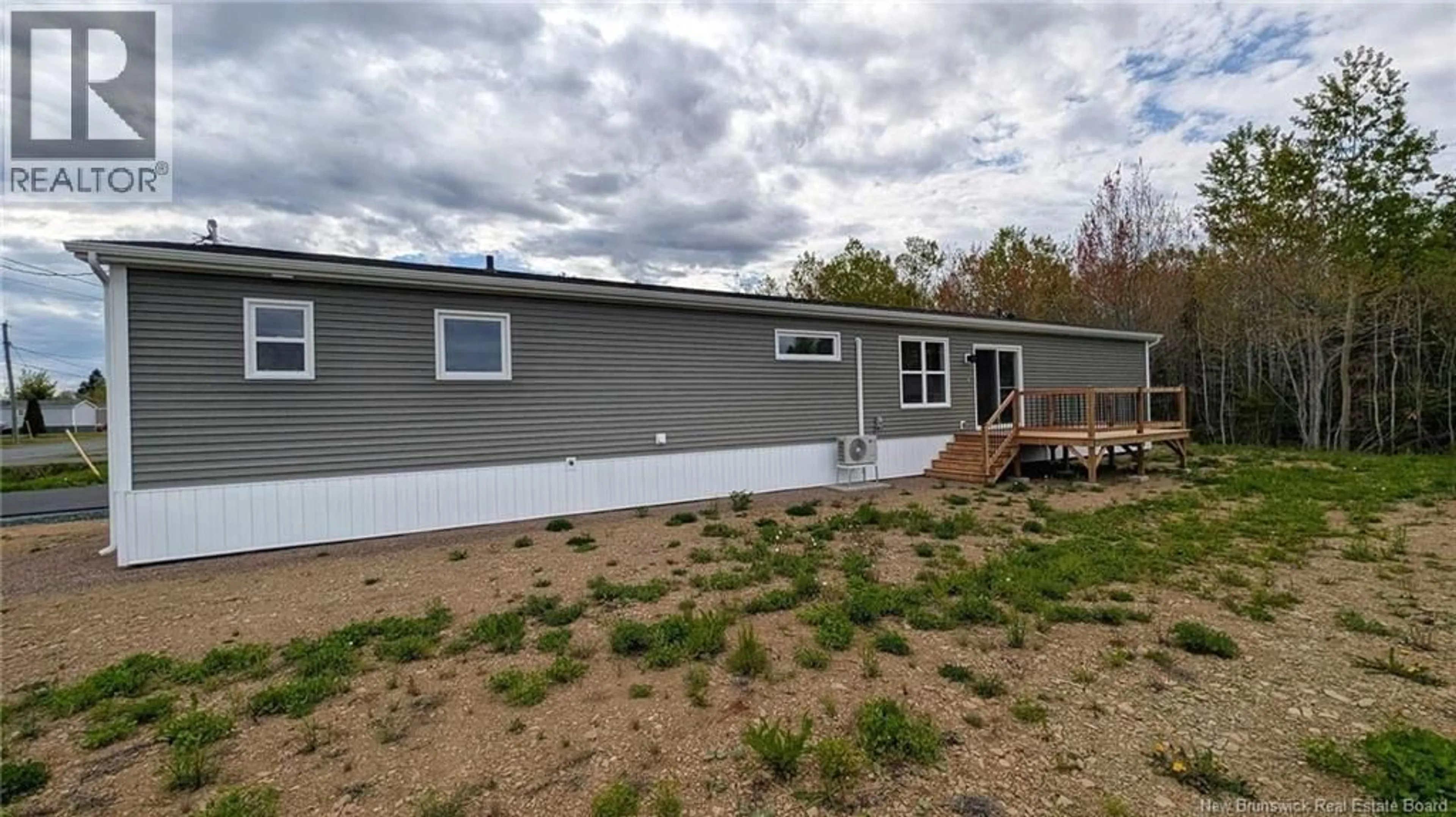 Home with vinyl exterior material, unknown for 223 RUE BELLA VISTA, Tracadie New Brunswick E1X4W1
