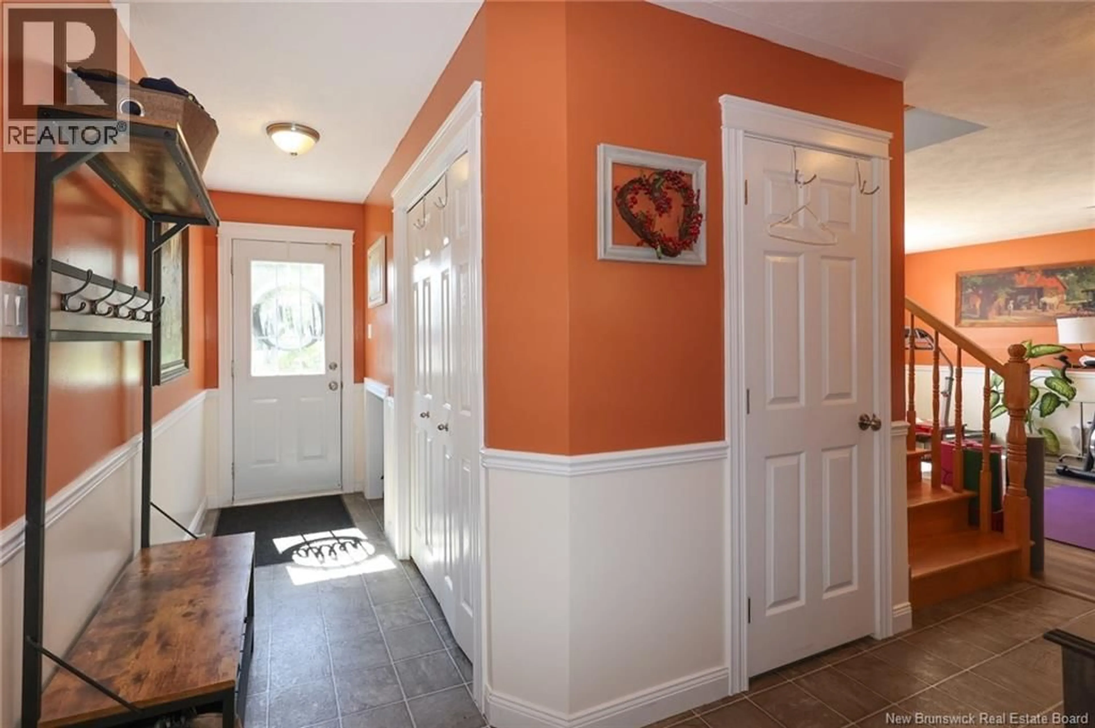 Indoor entryway for 30 MADONNA DRIVE, Mazerolle Settlement New Brunswick E3A2N1