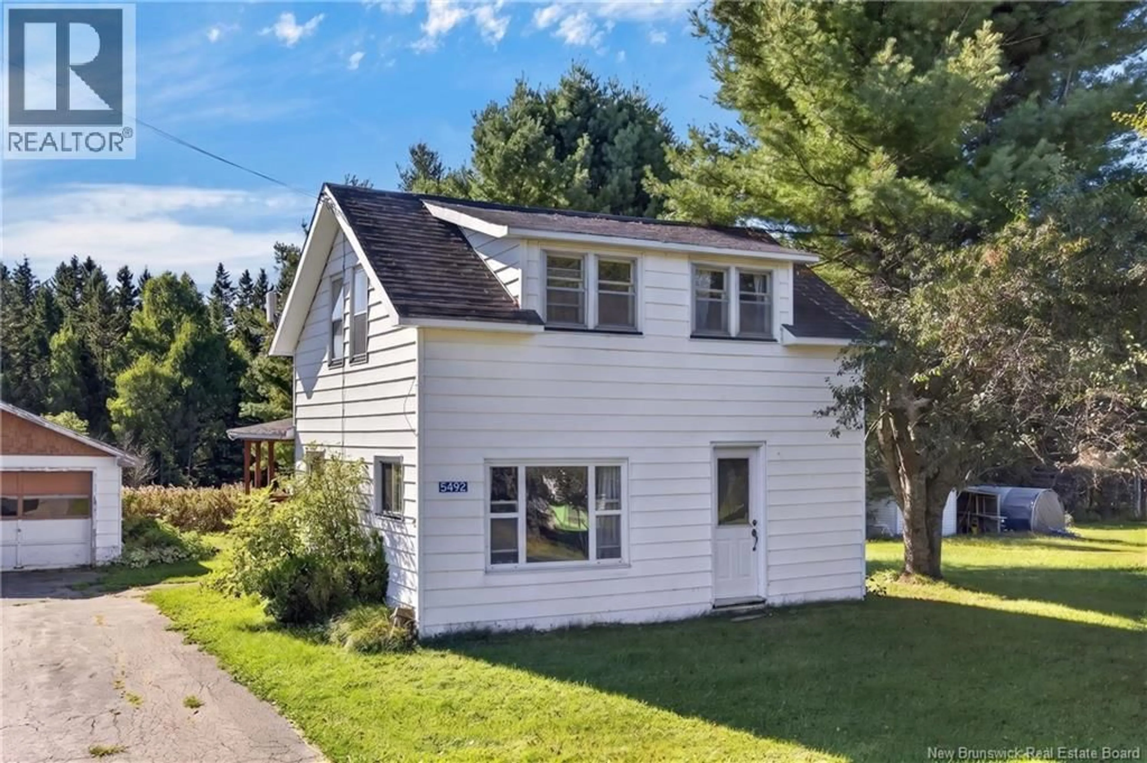 Home with vinyl exterior material, street for 5492 ROUTE 8, Astle New Brunswick E6A1P2