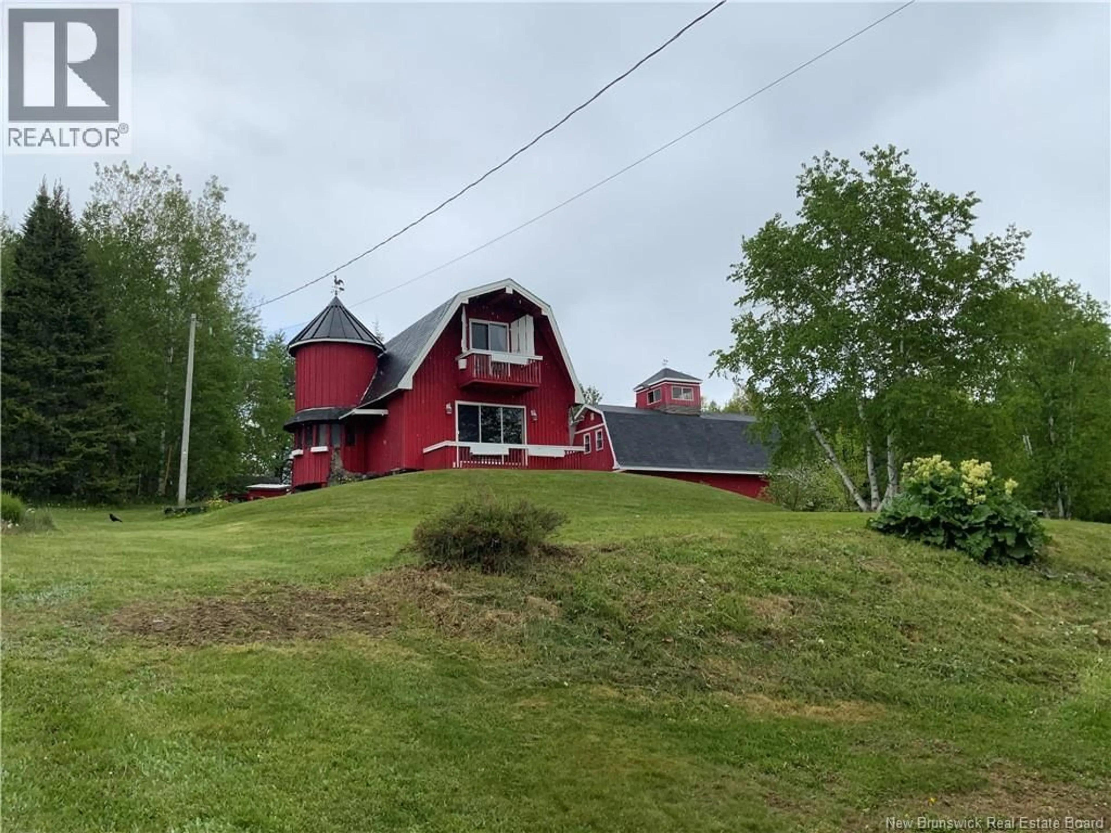 A pic from outside/outdoor area/front of a property/back of a property/a pic from drone, mountain view for 22 ROSEWOOD DRIVE, Grafton New Brunswick E7N1P4