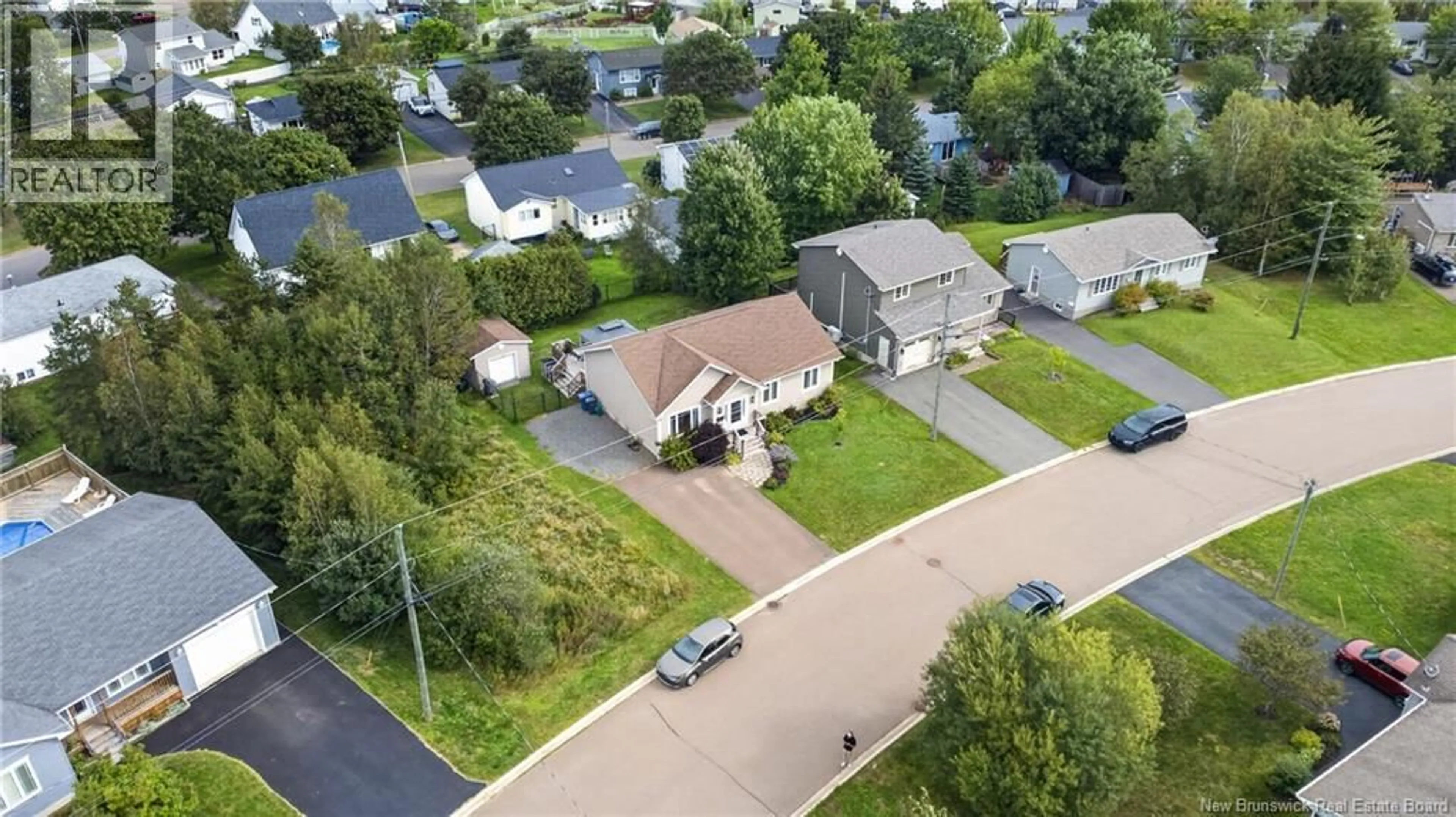 A pic from outside/outdoor area/front of a property/back of a property/a pic from drone, street for 58 BERWICK STREET, Riverview New Brunswick E1B5P4