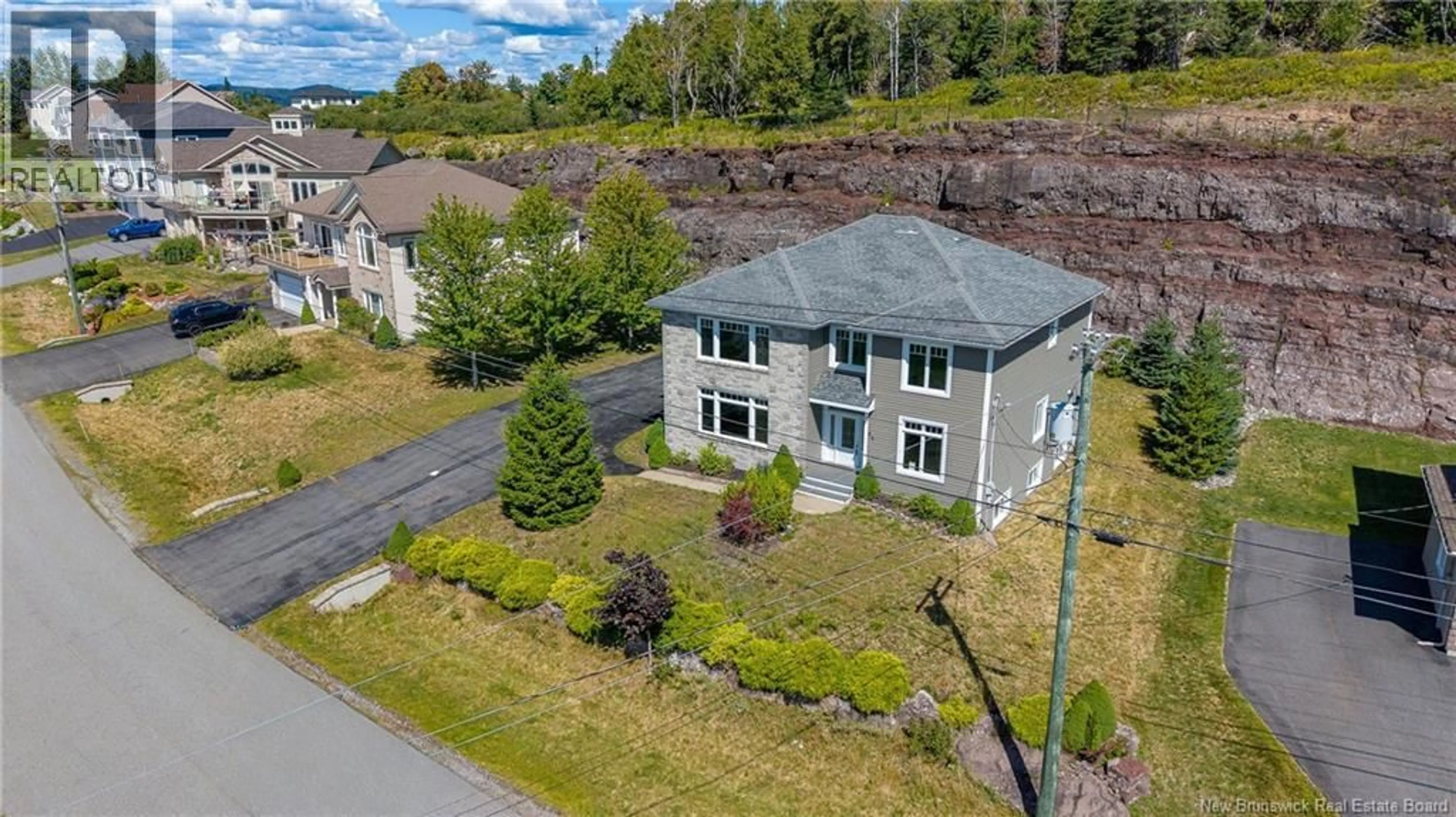 A pic from outside/outdoor area/front of a property/back of a property/a pic from drone, unknown for 84 ANCHORAGE, Saint John New Brunswick E2K5R2