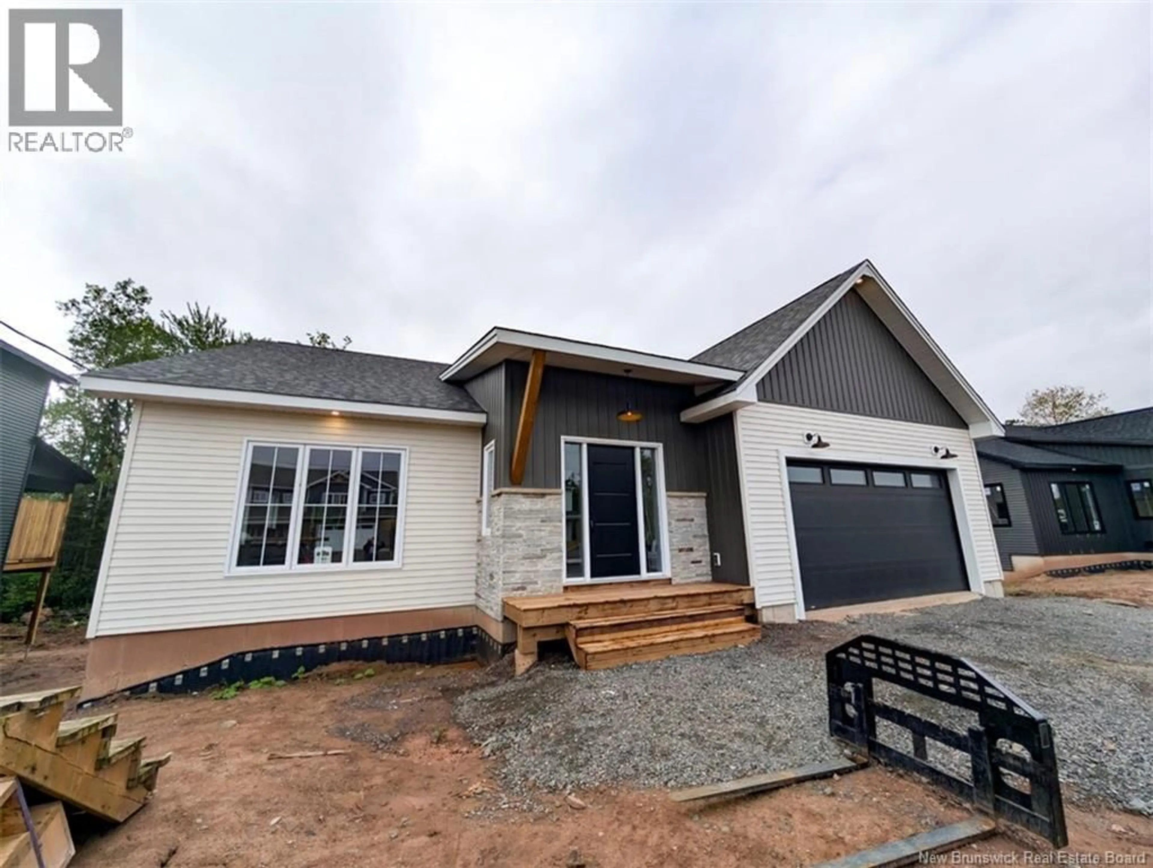 Home with vinyl exterior material, street for 193 RACHEL STREET, Moncton New Brunswick E1G2V5