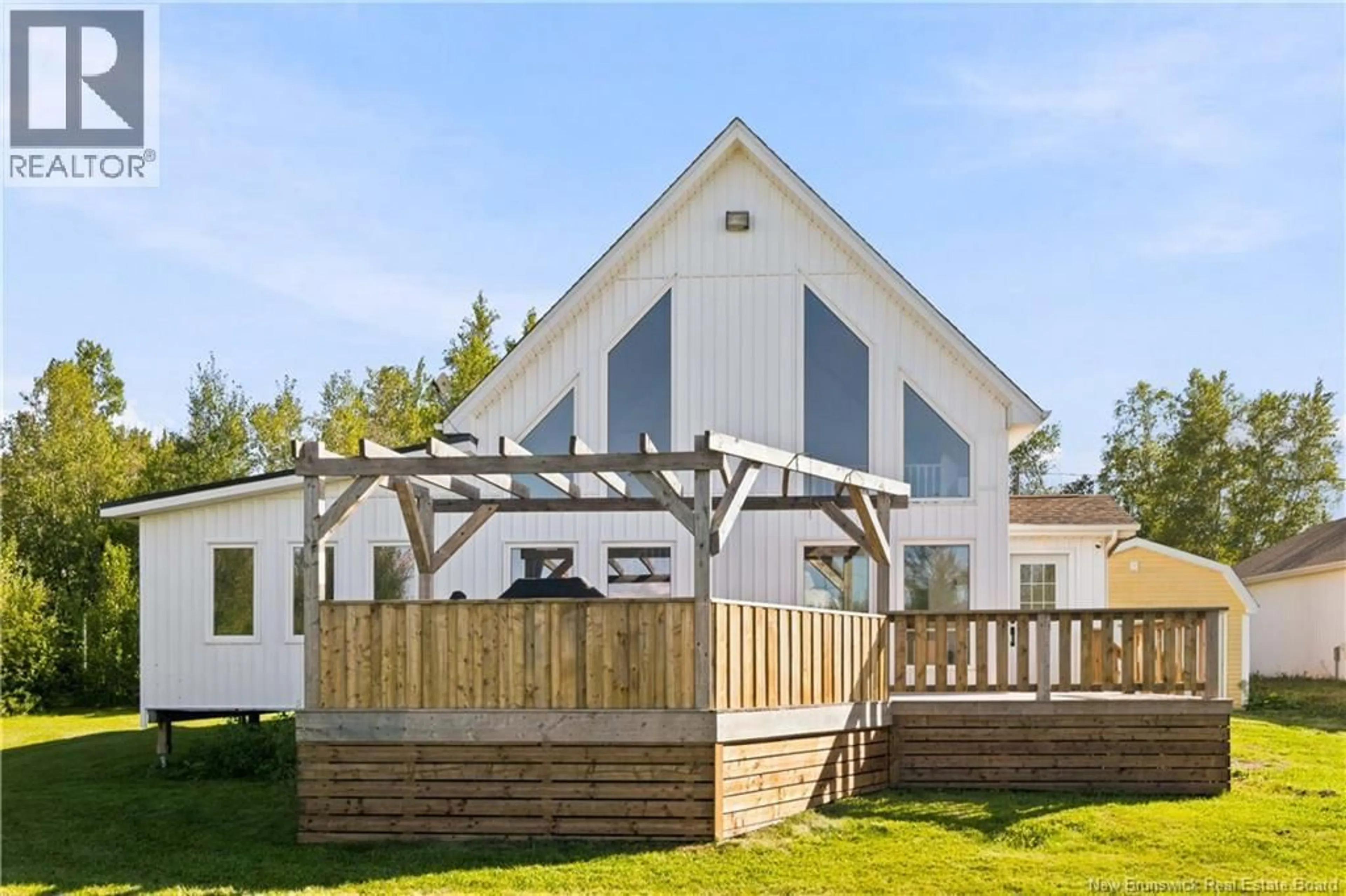 A pic from outside/outdoor area/front of a property/back of a property/a pic from drone, building for 133 COMEAU POINT ROAD, Shemogue New Brunswick E4N3B4