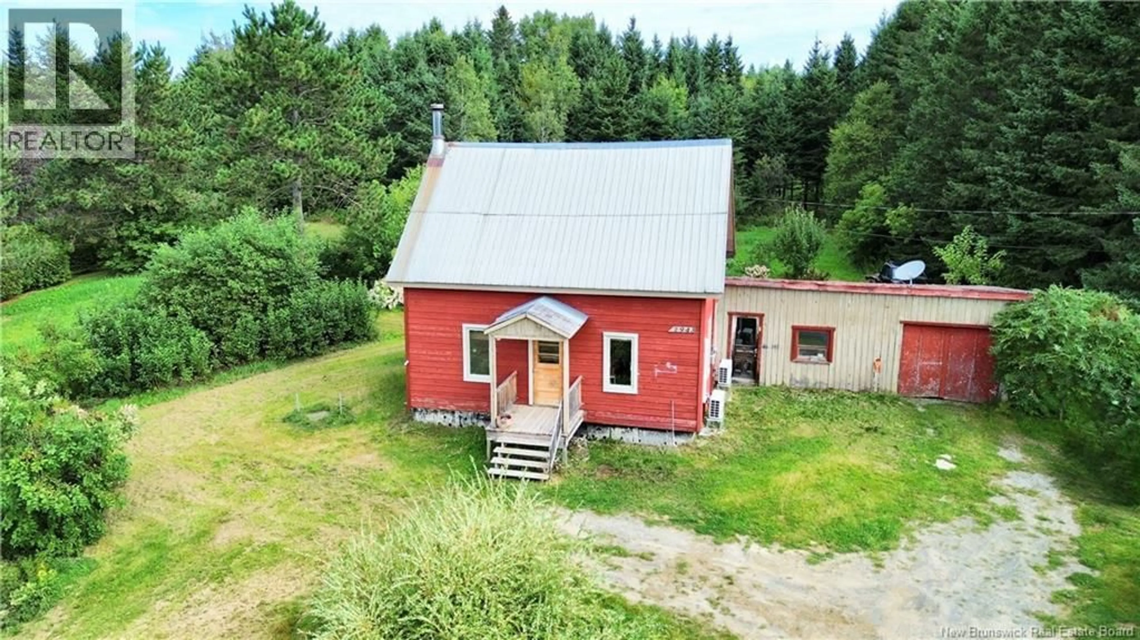 A pic from outside/outdoor area/front of a property/back of a property/a pic from drone, building for 2943 RTE 120, St-Hilaire New Brunswick E3V4T7
