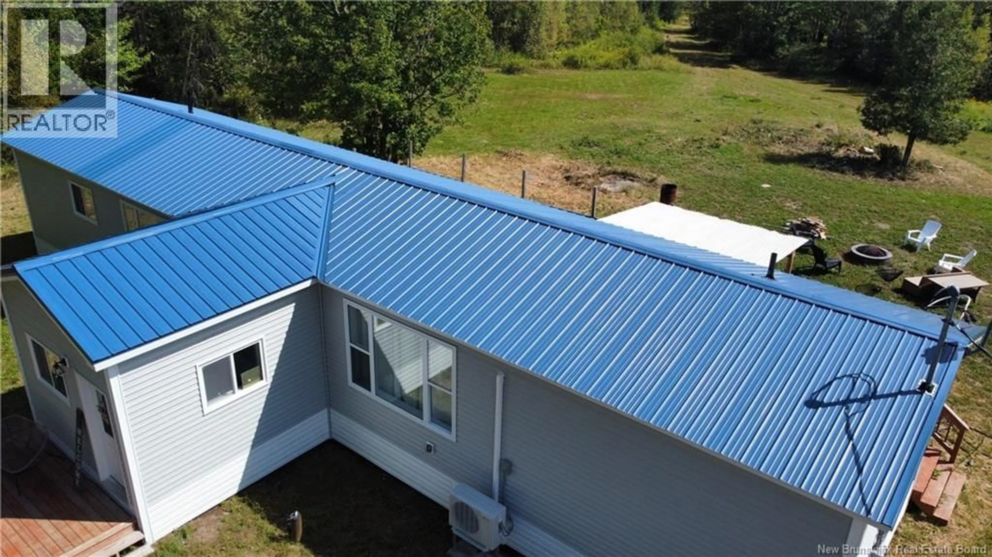 Home with vinyl exterior material, building for 341 635 ROUTE, Lake George New Brunswick E6K1G3