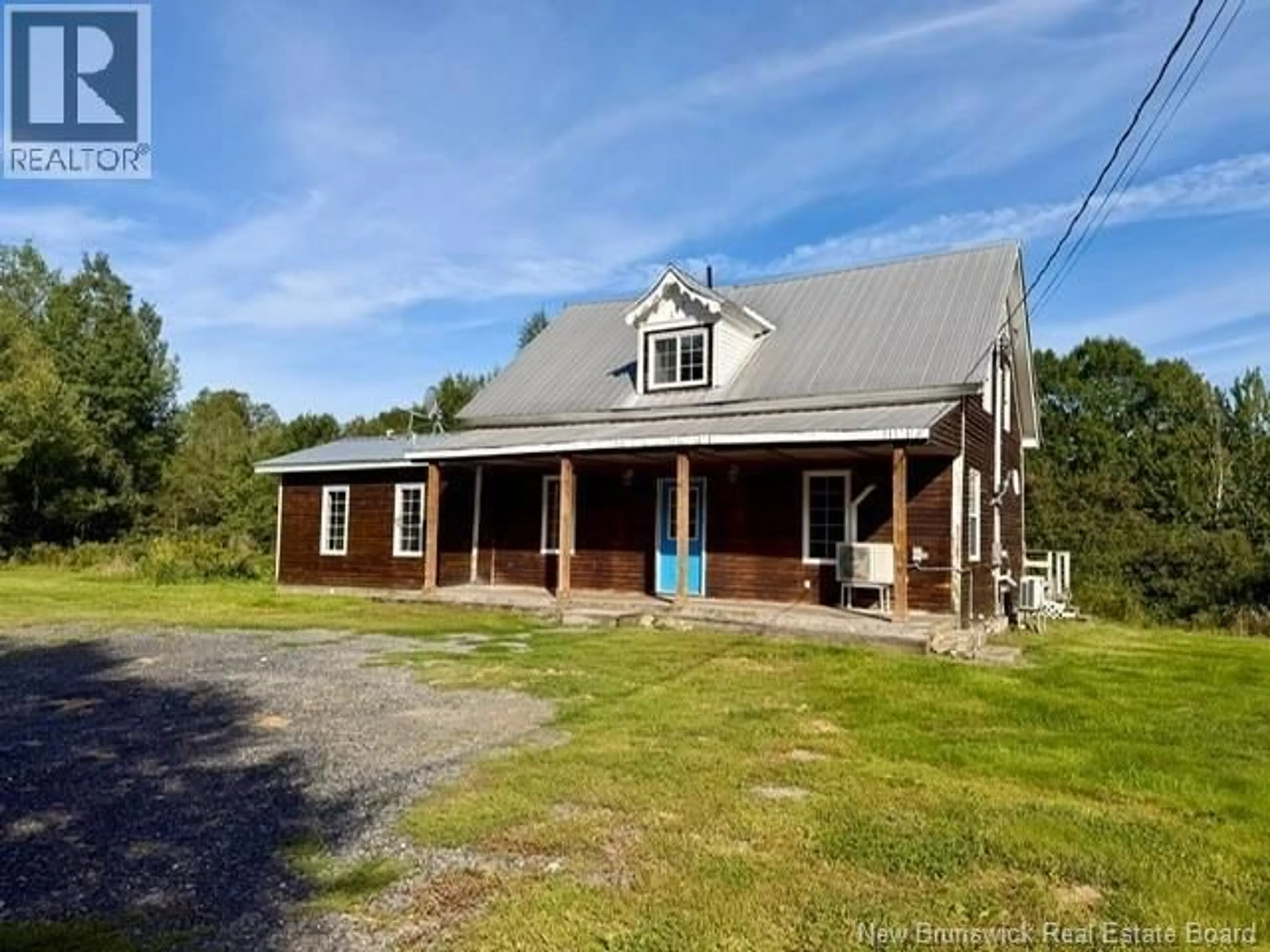A pic from outside/outdoor area/front of a property/back of a property/a pic from drone, unknown for 117 MAIN STREET, Doaktown New Brunswick E9C1A3
