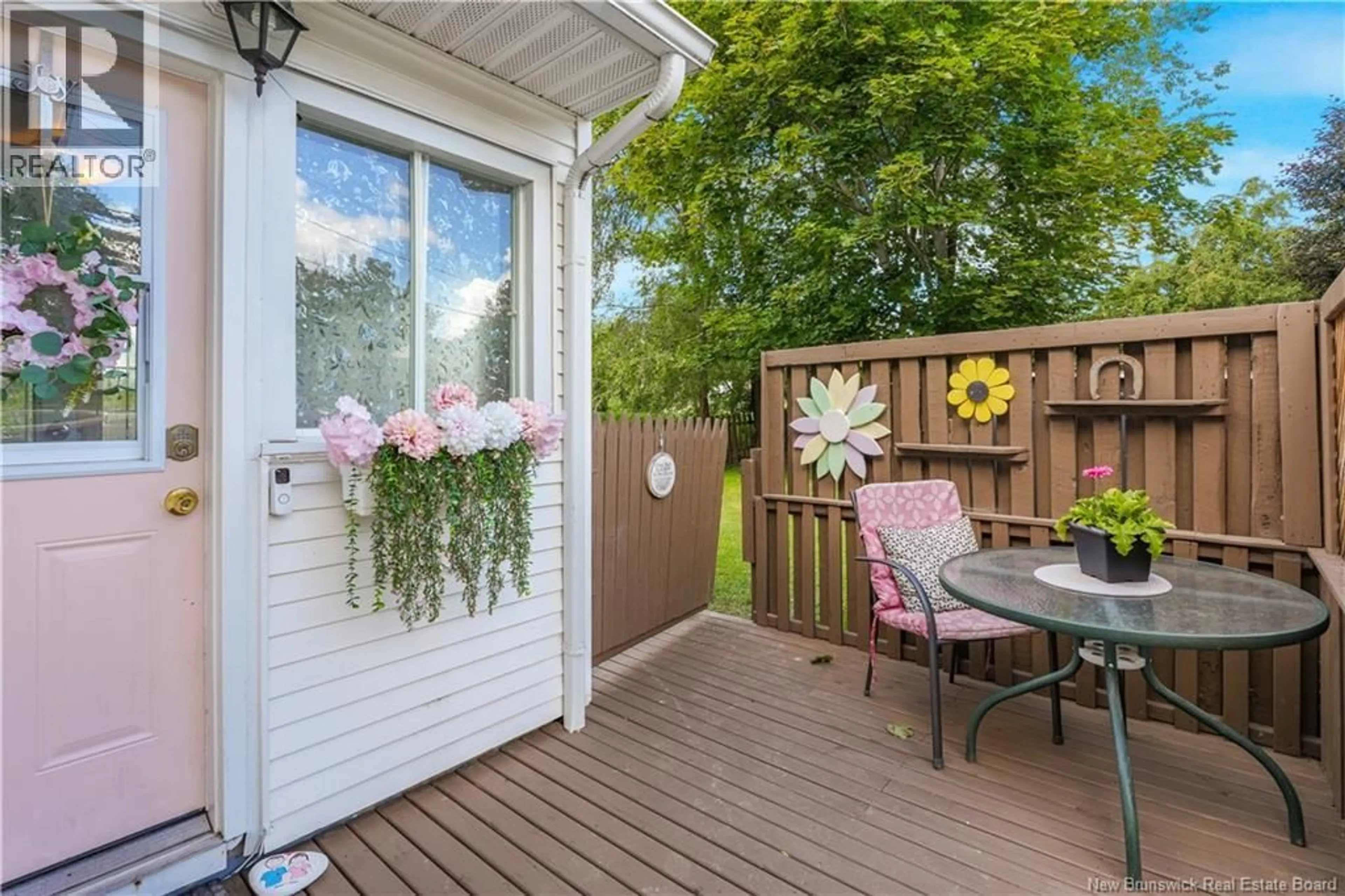 Patio, street for 113 FULTON AVENUE, Fredericton New Brunswick E3A2B5