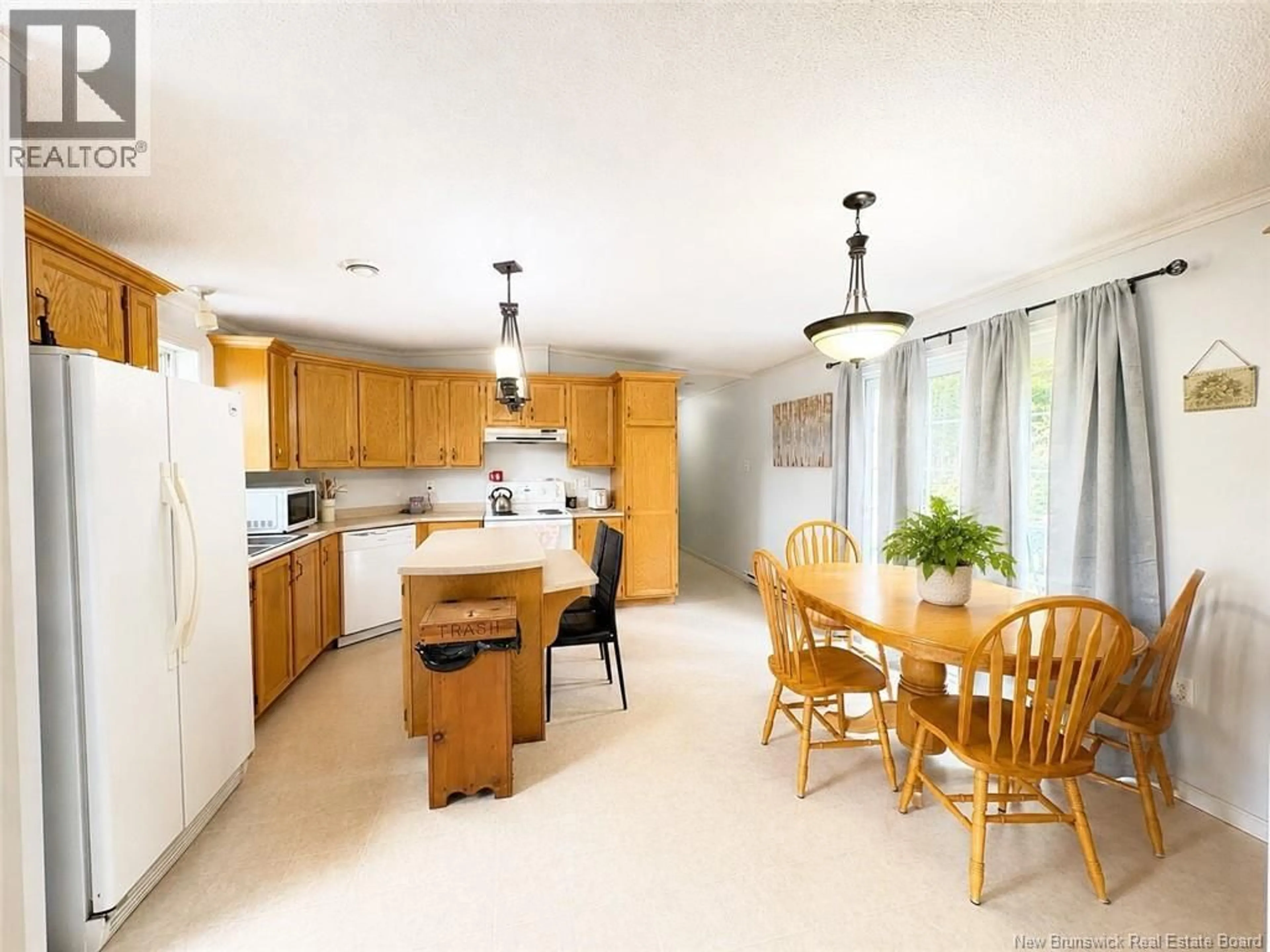 Open concept kitchen, unknown for 15 SILVERWOOD, Miramichi New Brunswick E1V5Z1