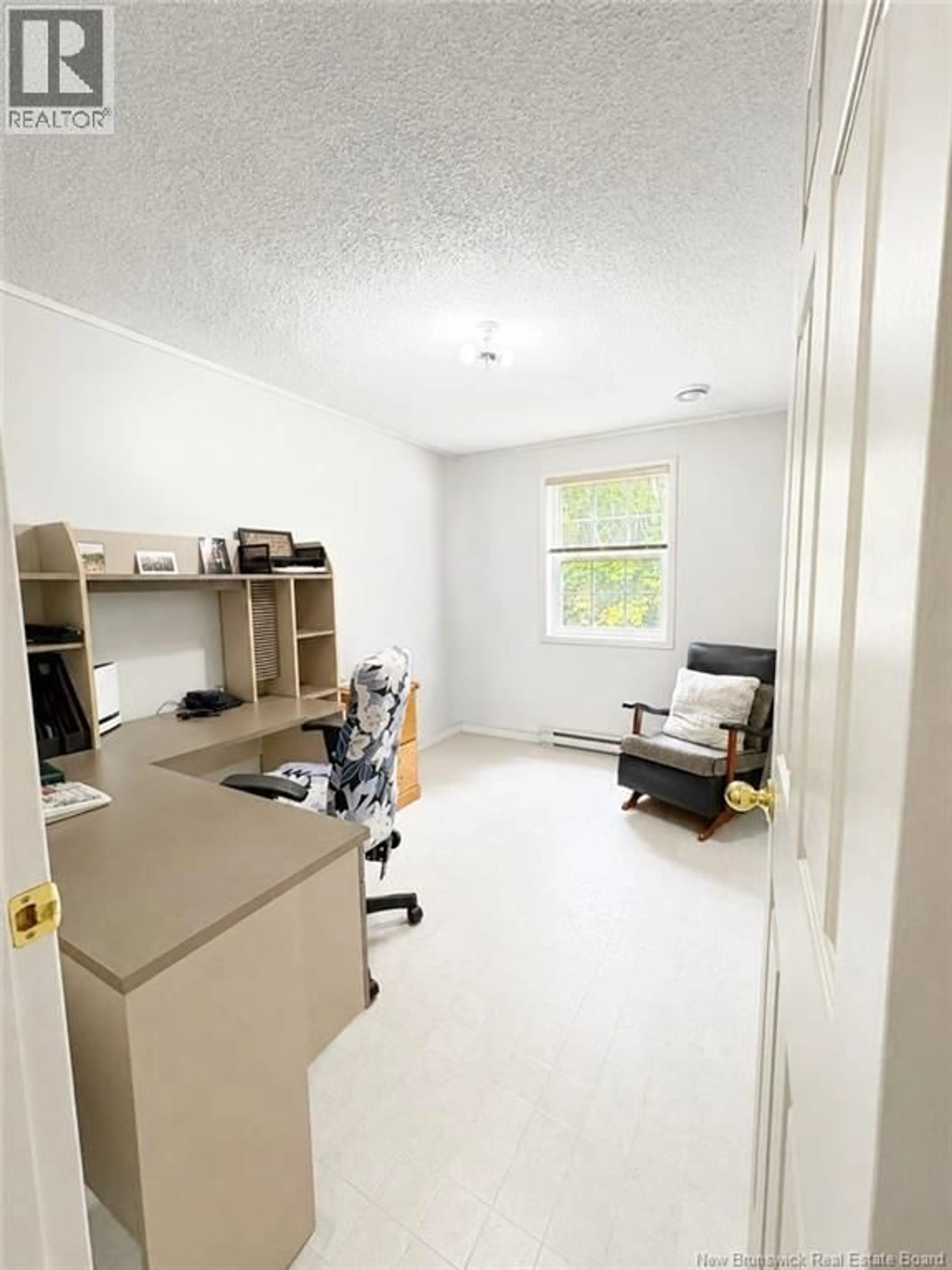 A pic of a room for 15 SILVERWOOD, Miramichi New Brunswick E1V5Z1