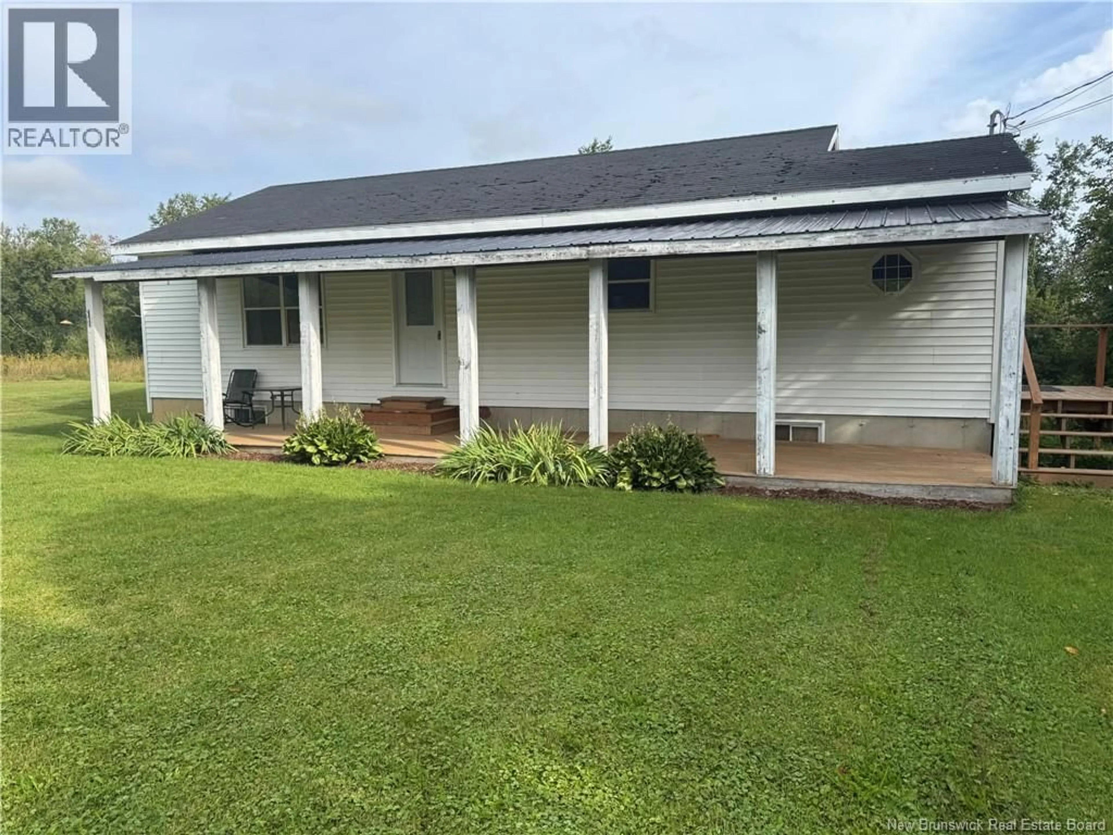 A pic from outside/outdoor area/front of a property/back of a property/a pic from drone, unknown for 2281 103 ROUTE, Victoria Corner New Brunswick E7L1E8