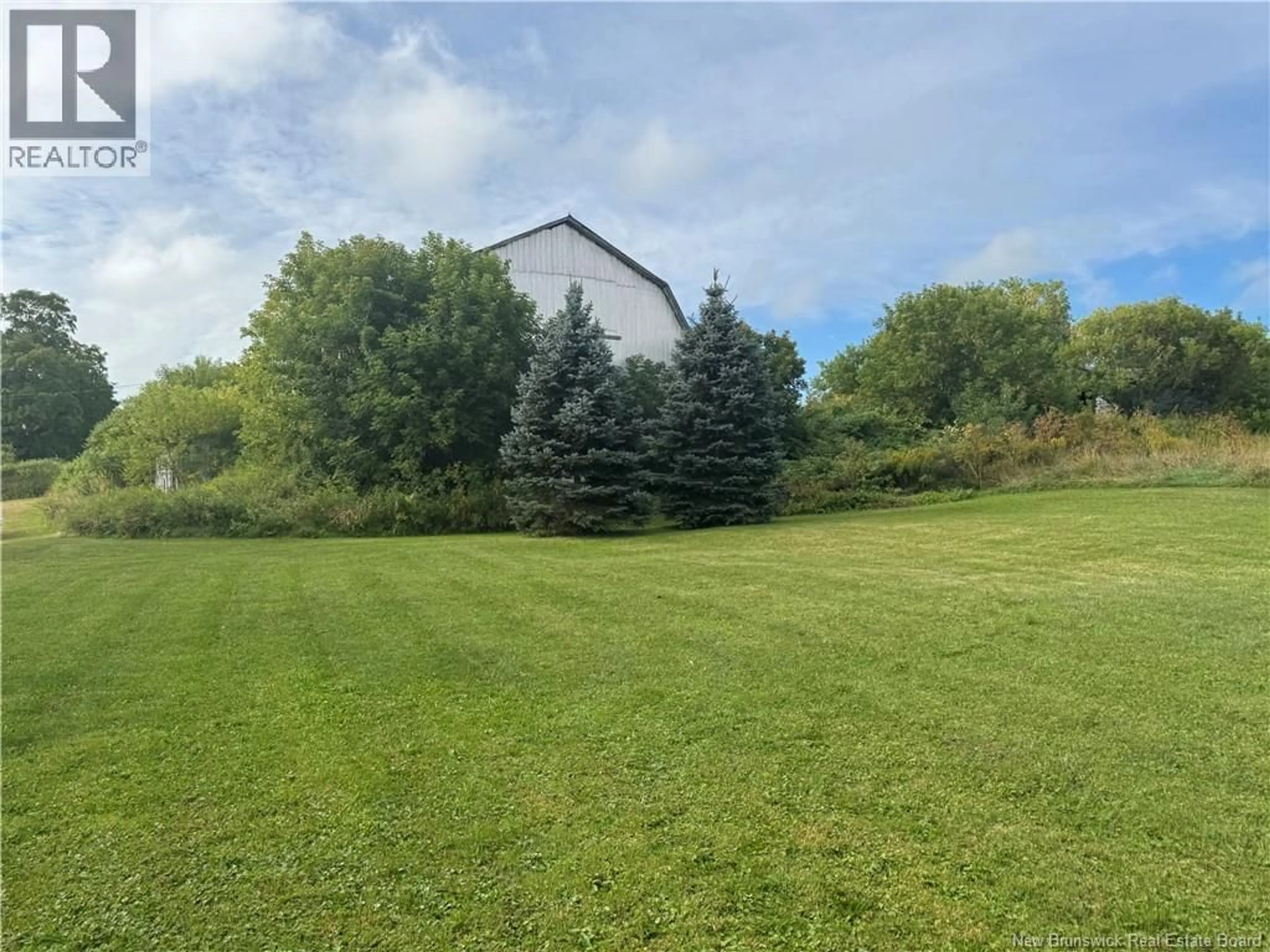 A pic from outside/outdoor area/front of a property/back of a property/a pic from drone, unknown for 2281 103 ROUTE, Victoria Corner New Brunswick E7L1E8