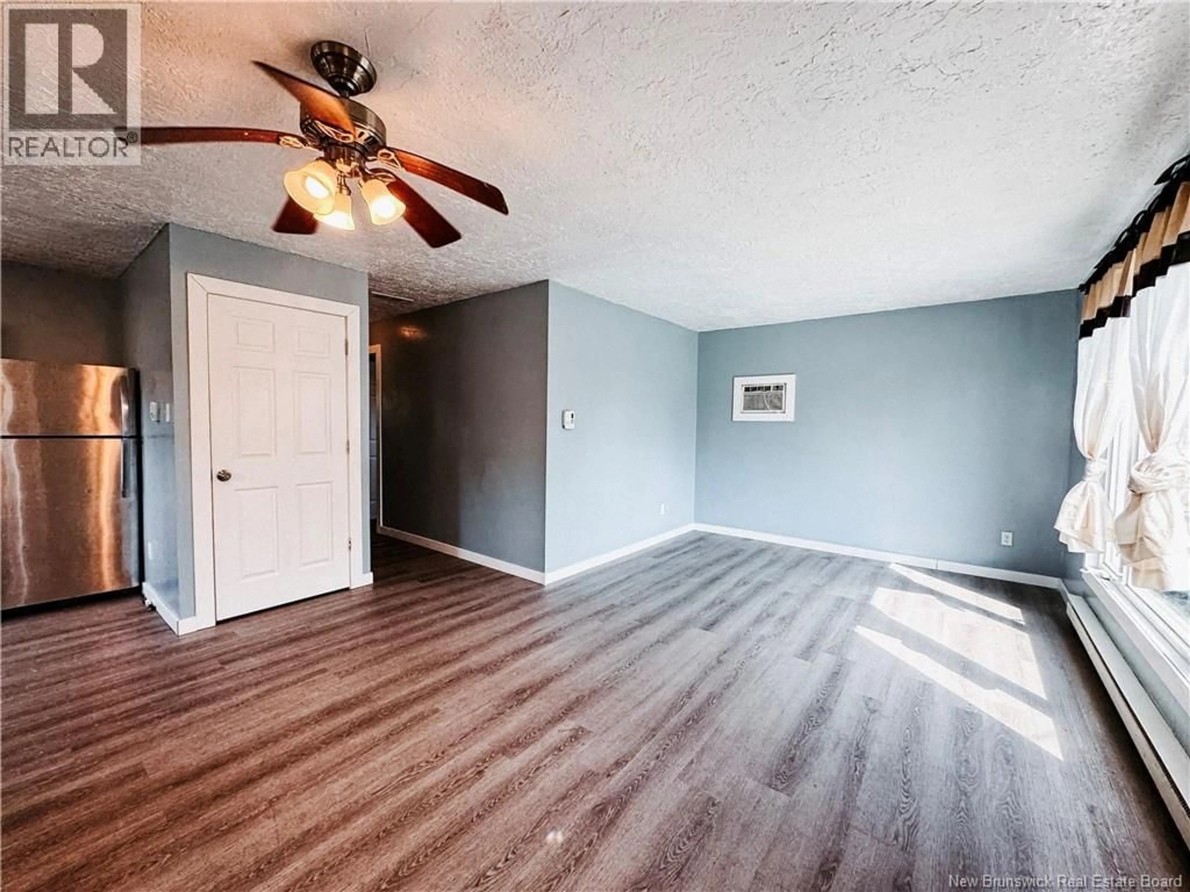 A pic of a room for 118 CEDAR STREET, Moncton New Brunswick E1C7L4