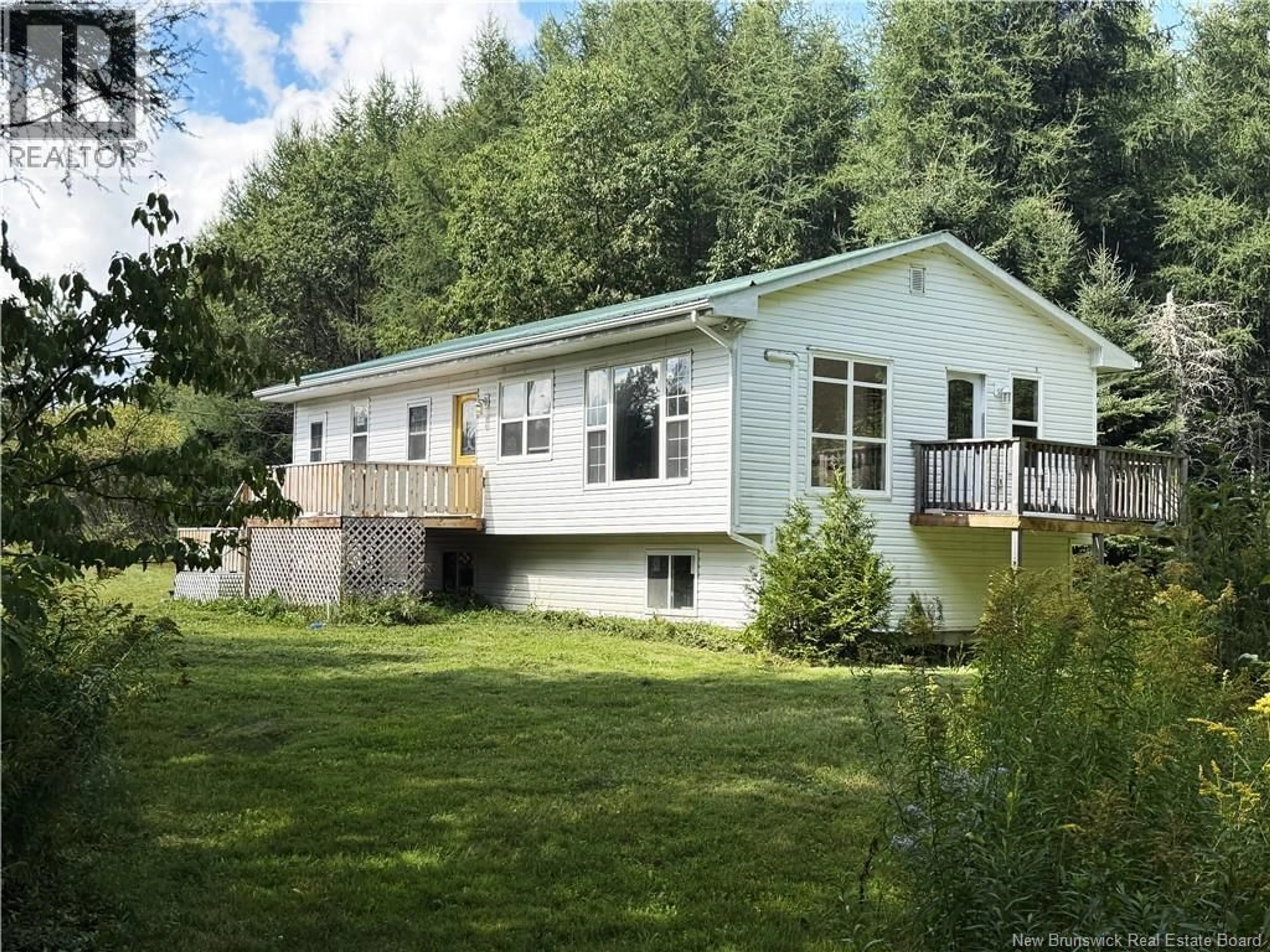 Home with vinyl exterior material, mountain view for 90 WESTON ROAD, Weston New Brunswick E7K1A2