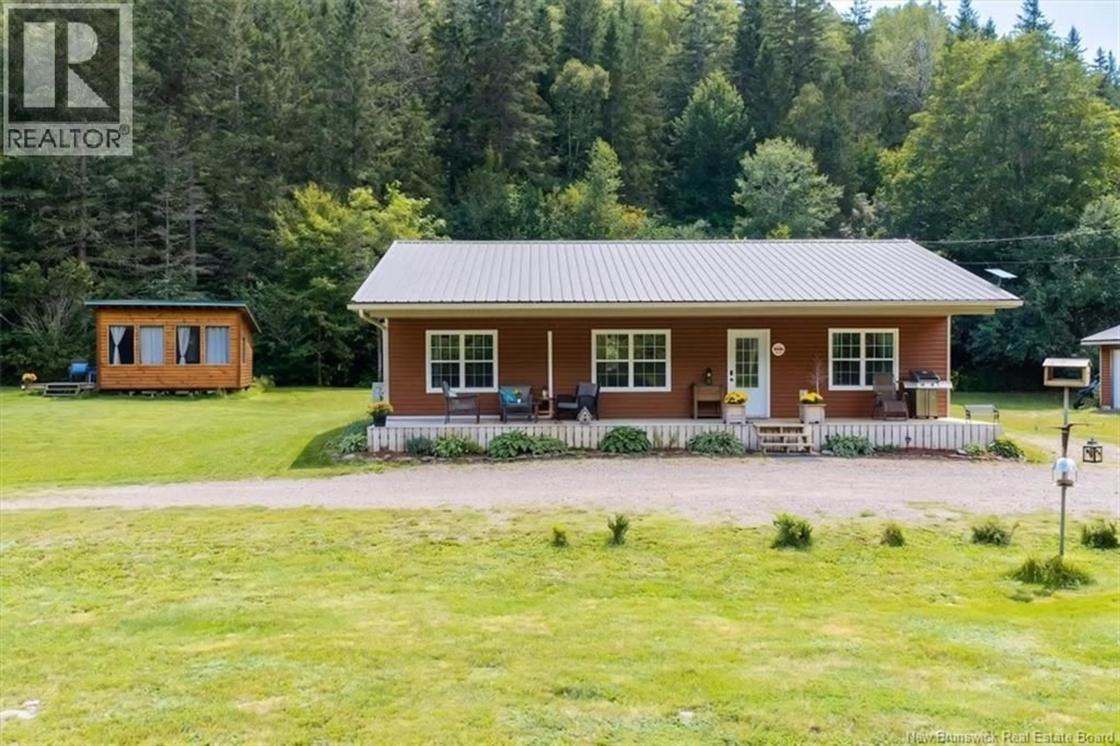 A pic from outside/outdoor area/front of a property/back of a property/a pic from drone, unknown for 160 CREEK ROAD, Waterford New Brunswick E4E4L8