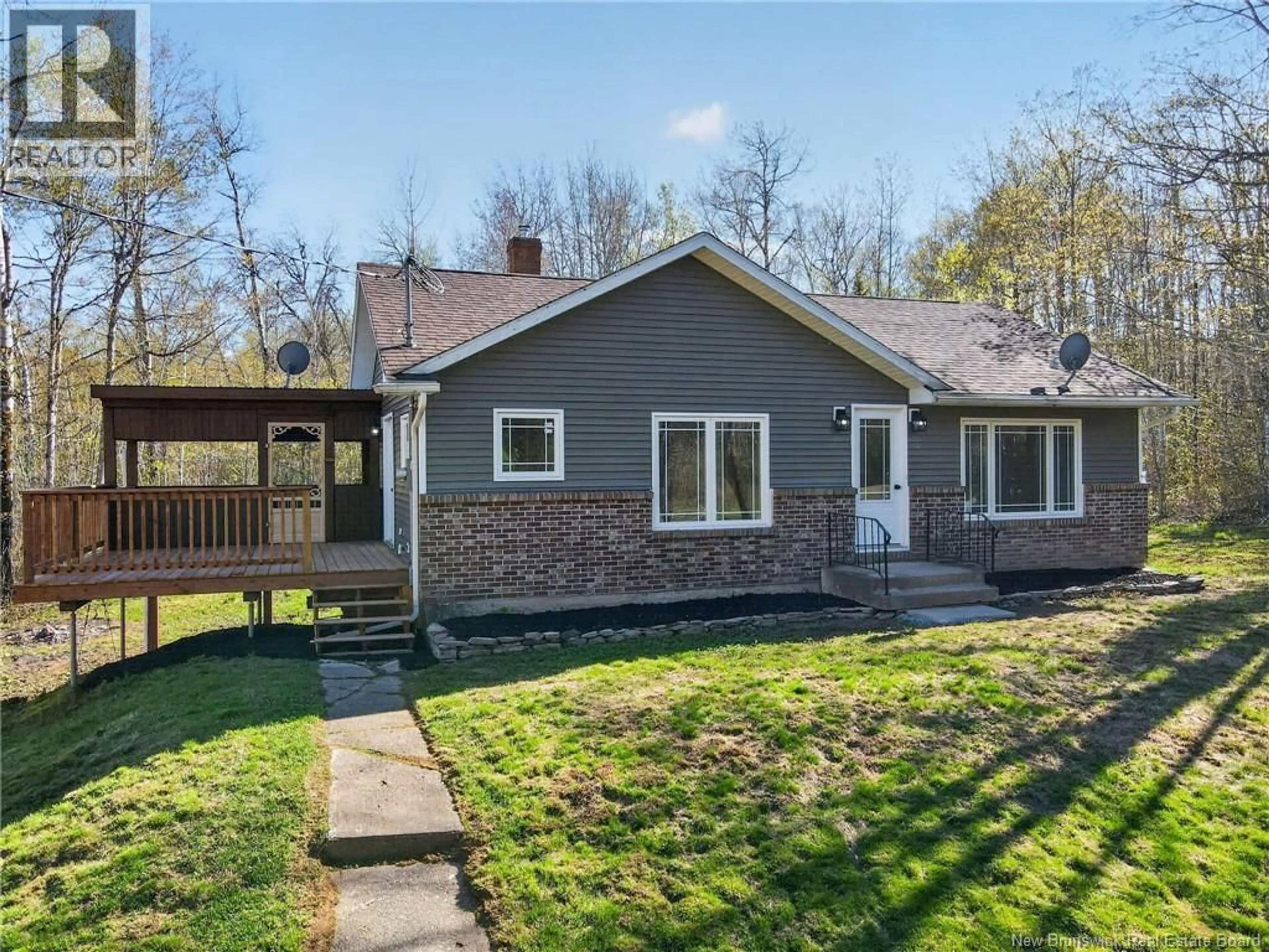 A pic from outside/outdoor area/front of a property/back of a property/a pic from drone, street for 4075 ROUTE 910, Shenstone New Brunswick E4H4G6