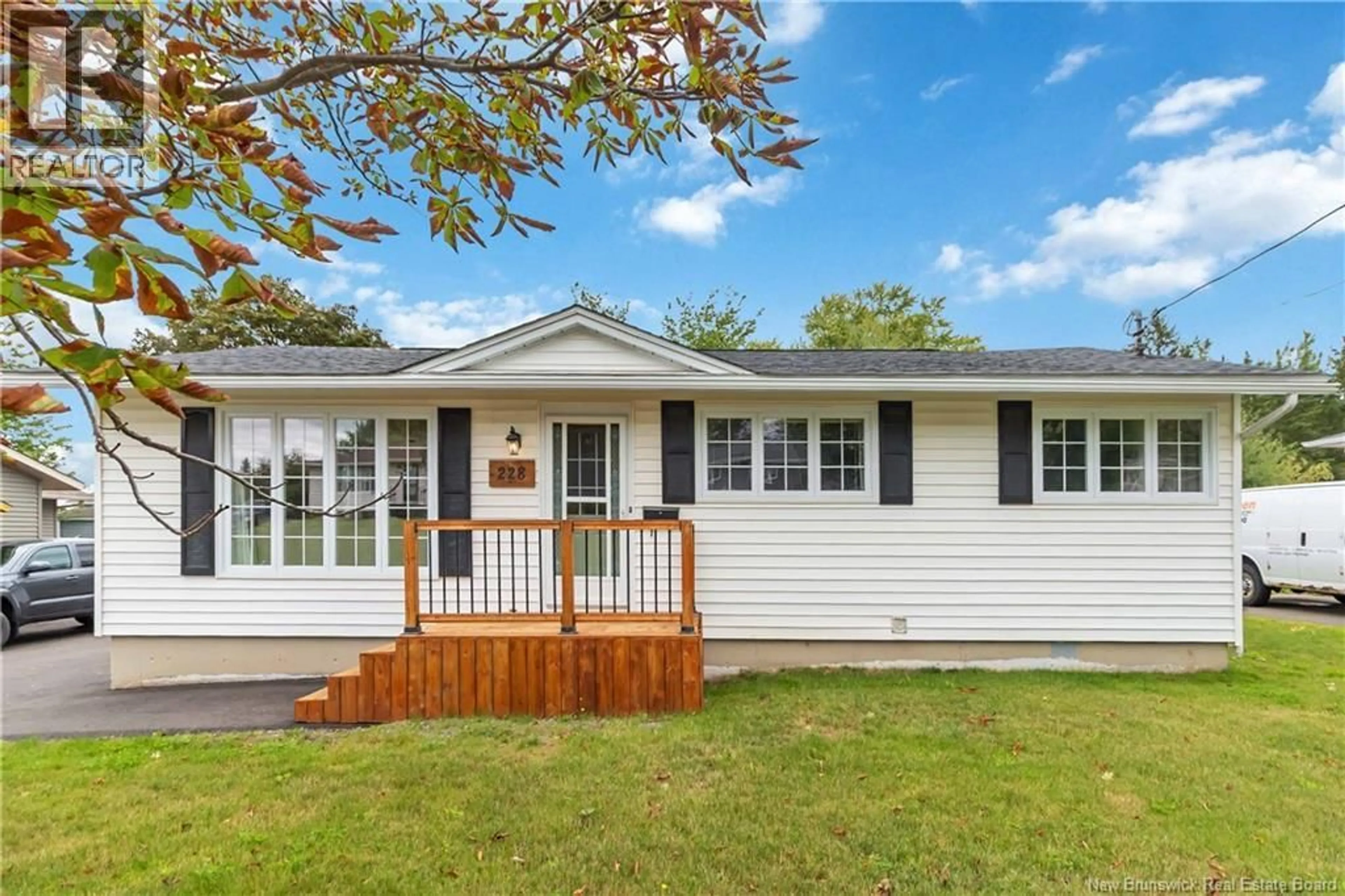 Home with vinyl exterior material, street for 228 WESTMINSTER, Riverview New Brunswick E1B2R3