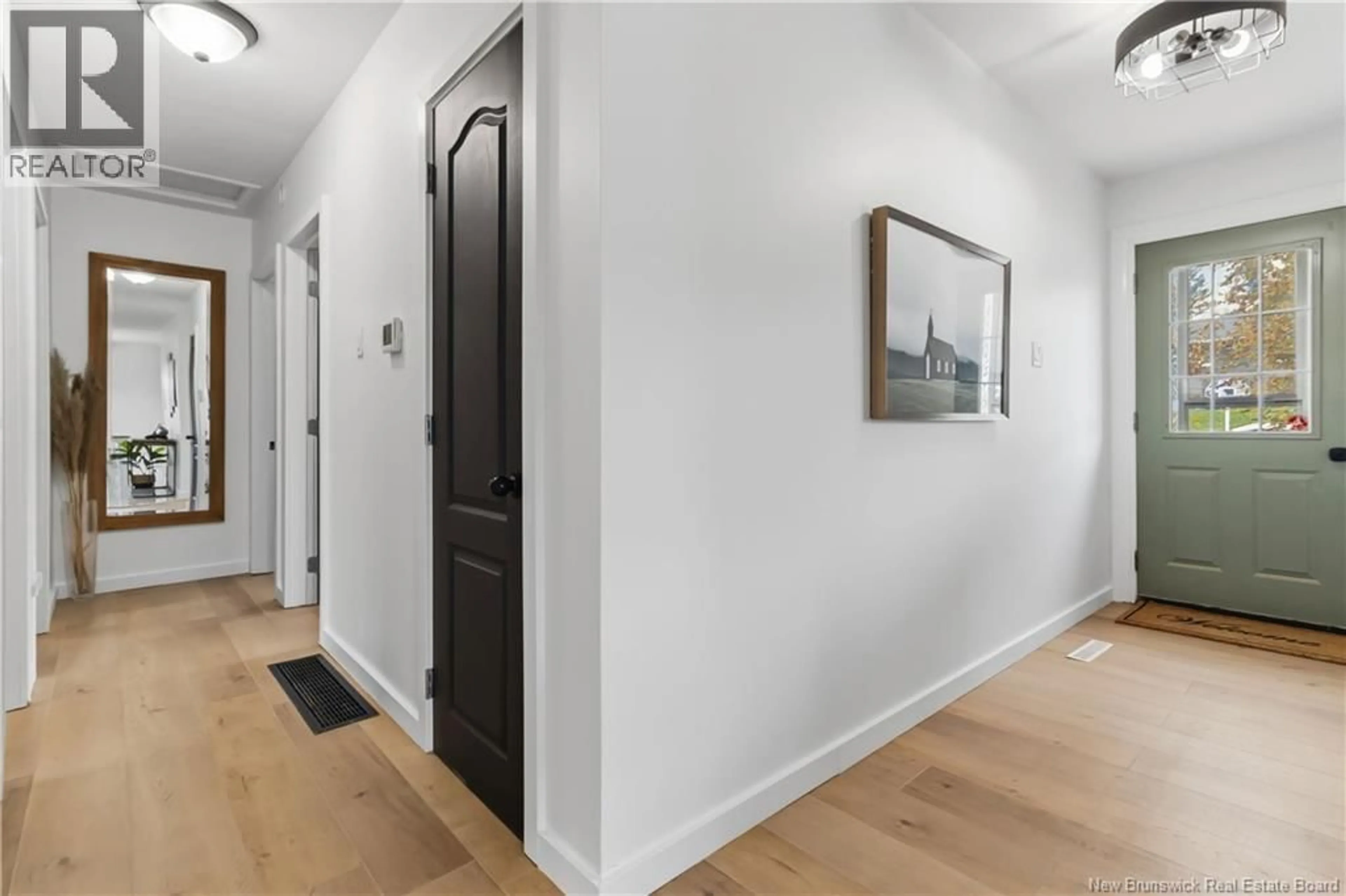 Indoor entryway for 228 WESTMINSTER, Riverview New Brunswick E1B2R3