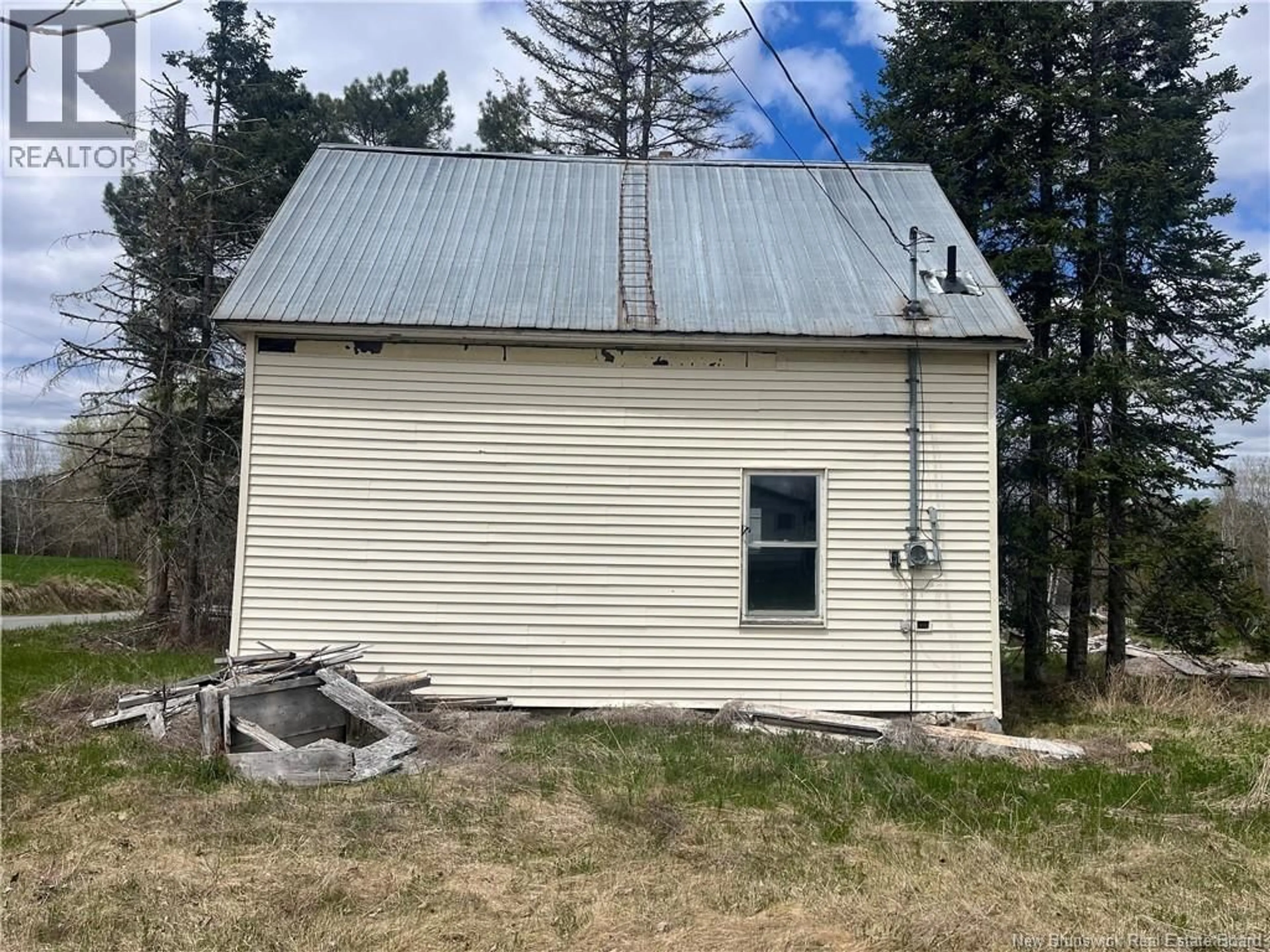 Shed for 903 BENTON ROAD, Benton New Brunswick E7N2X2