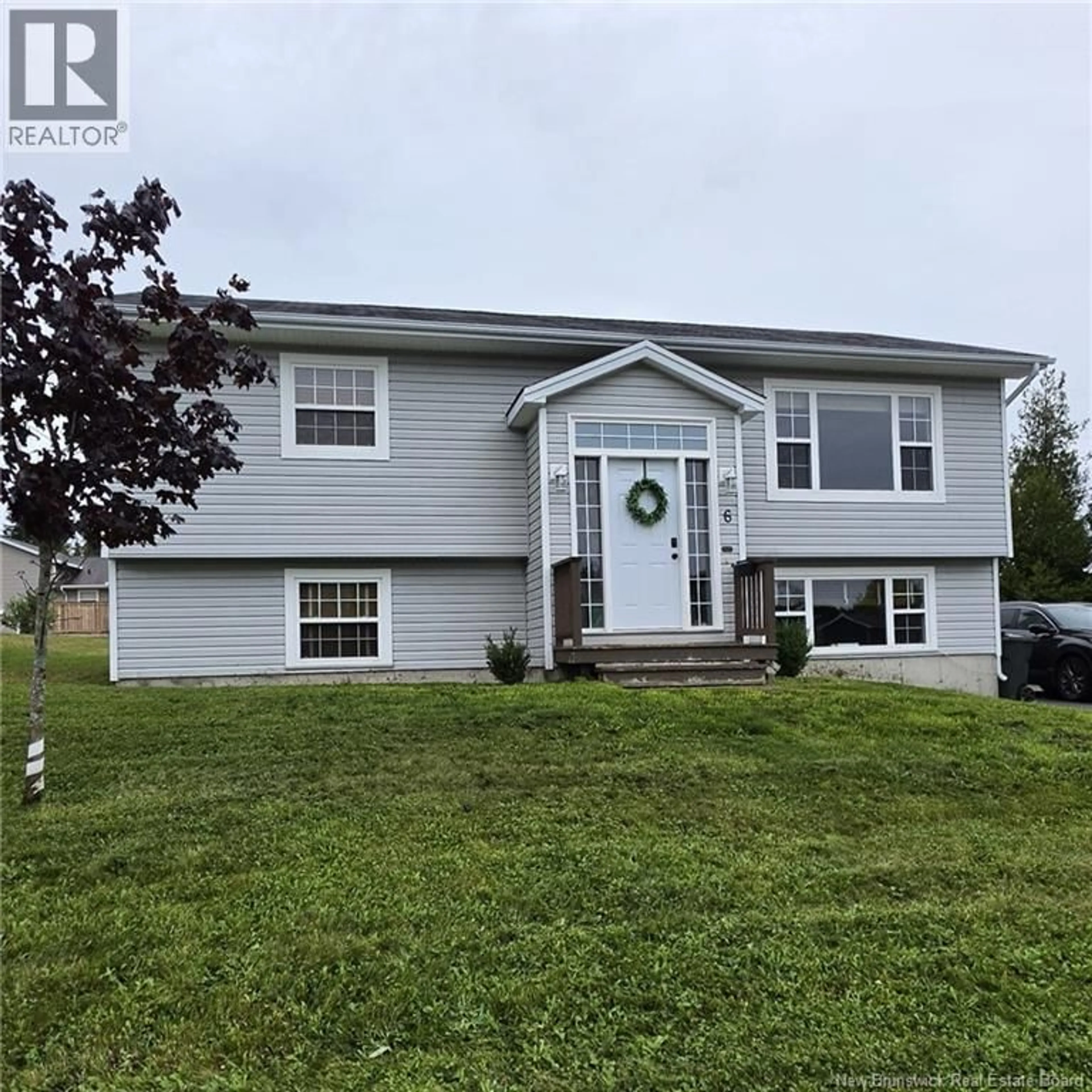 Home with vinyl exterior material, street for 6 FALCON, Saint John New Brunswick E2J0C4