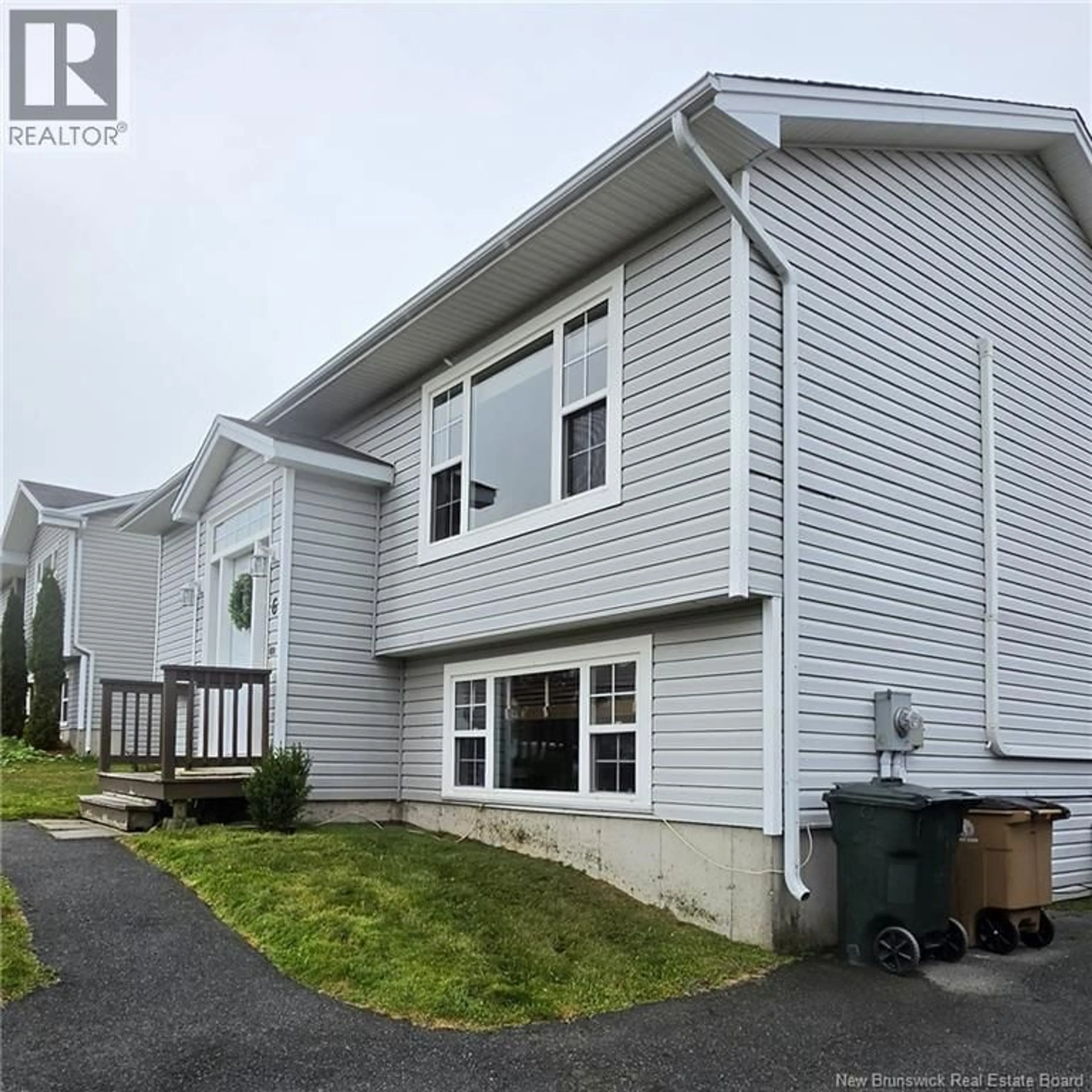 Home with vinyl exterior material, street for 6 FALCON, Saint John New Brunswick E2J0C4