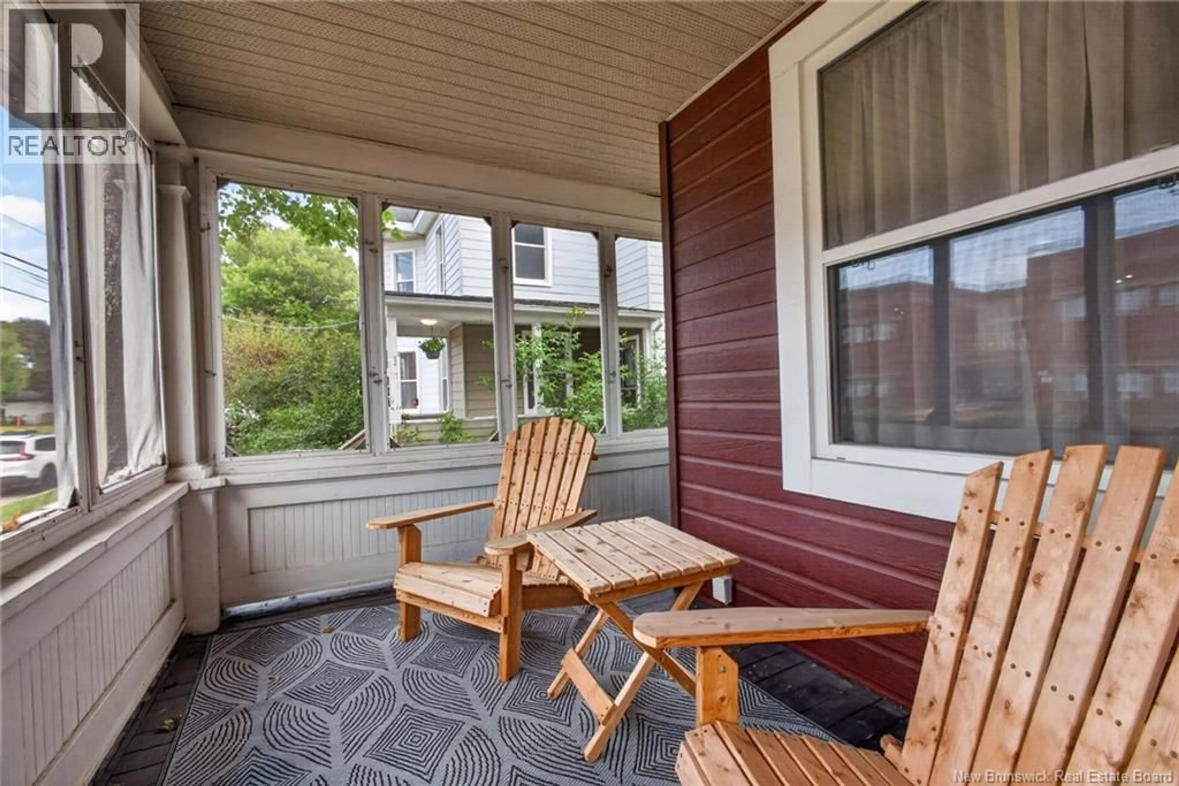 Patio, street for 140-142 PARK STREET, Moncton New Brunswick E1C2B5