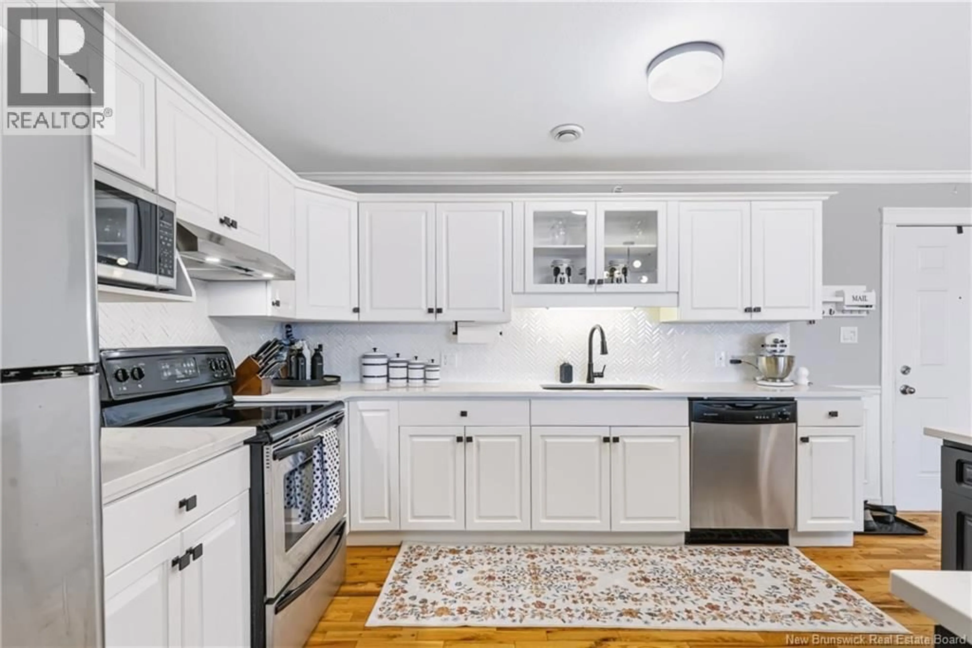 Standard kitchen, ceramic/tile floor for 20 - 35 LIAN STREET, Fredericton New Brunswick E3C0A8