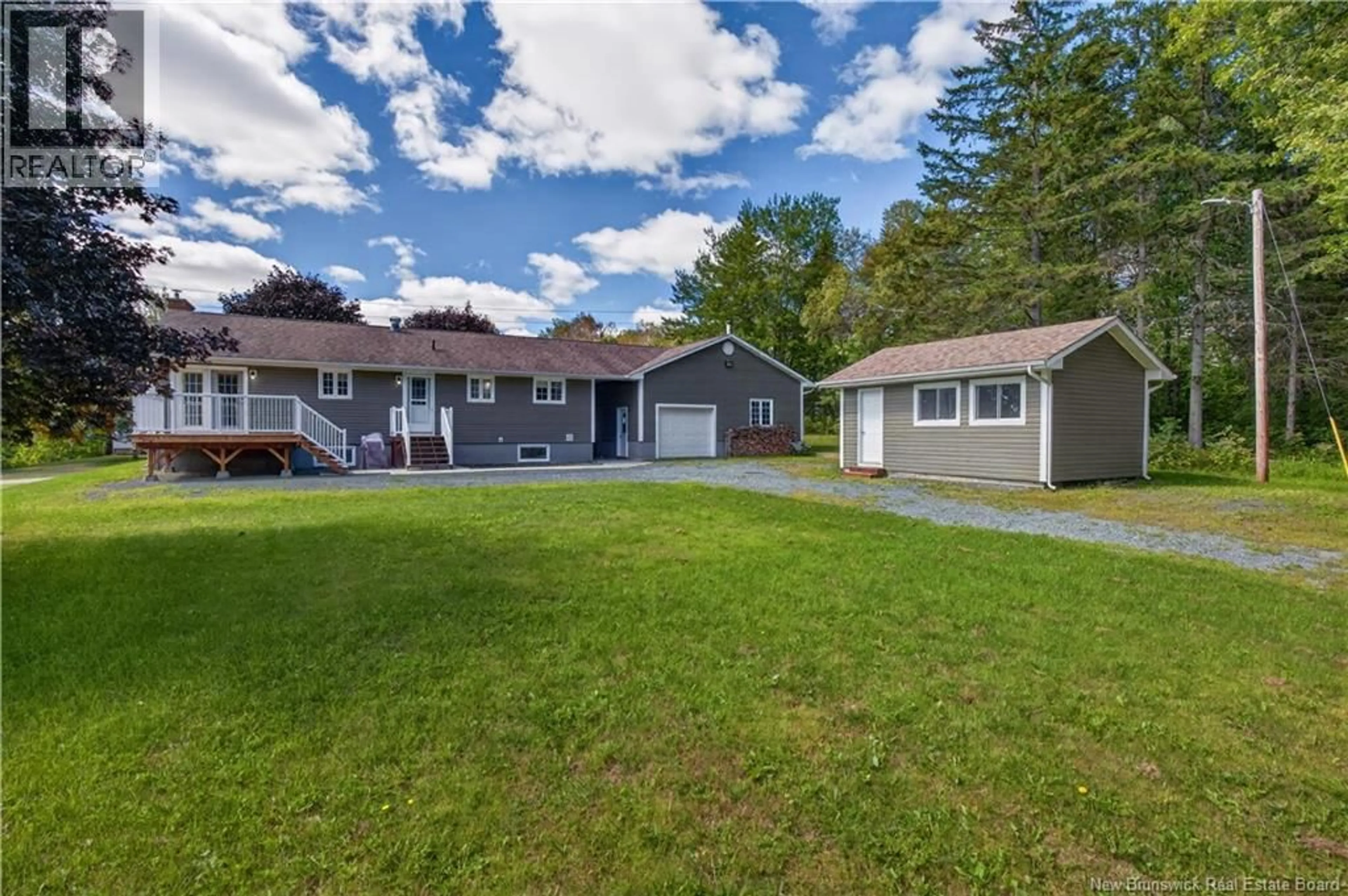 A pic from outside/outdoor area/front of a property/back of a property/a pic from drone, street for 558 WILLISTON DRIVE, Miramichi New Brunswick E1V5X7