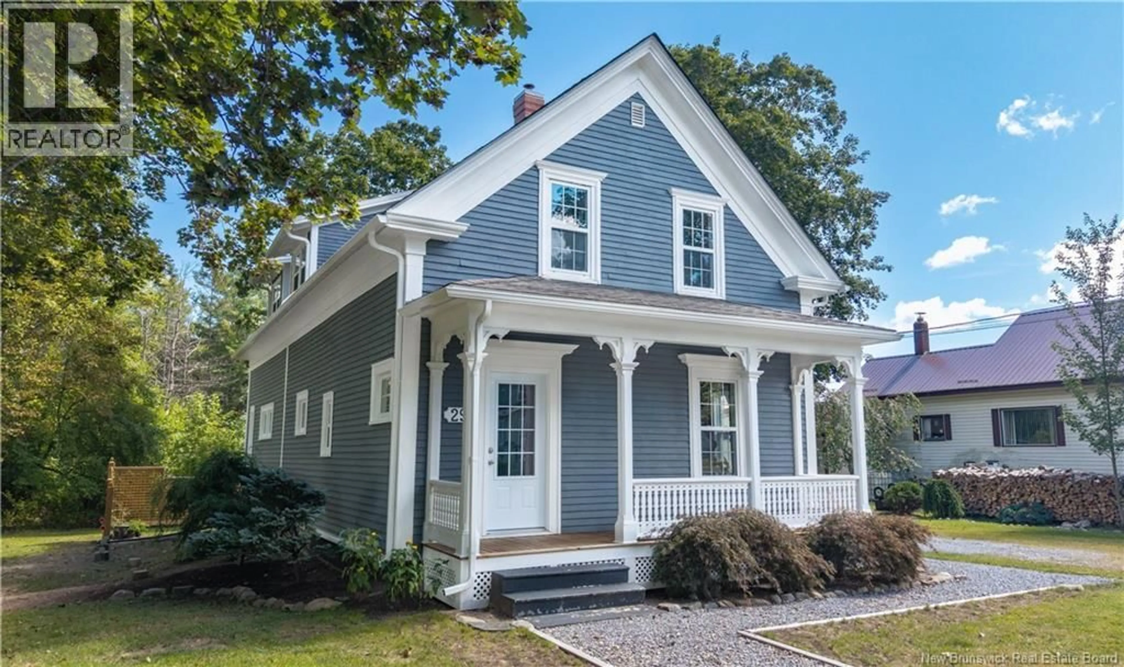 Home with vinyl exterior material, street for 29 ELM STREET, St. Stephen New Brunswick E3L2S5