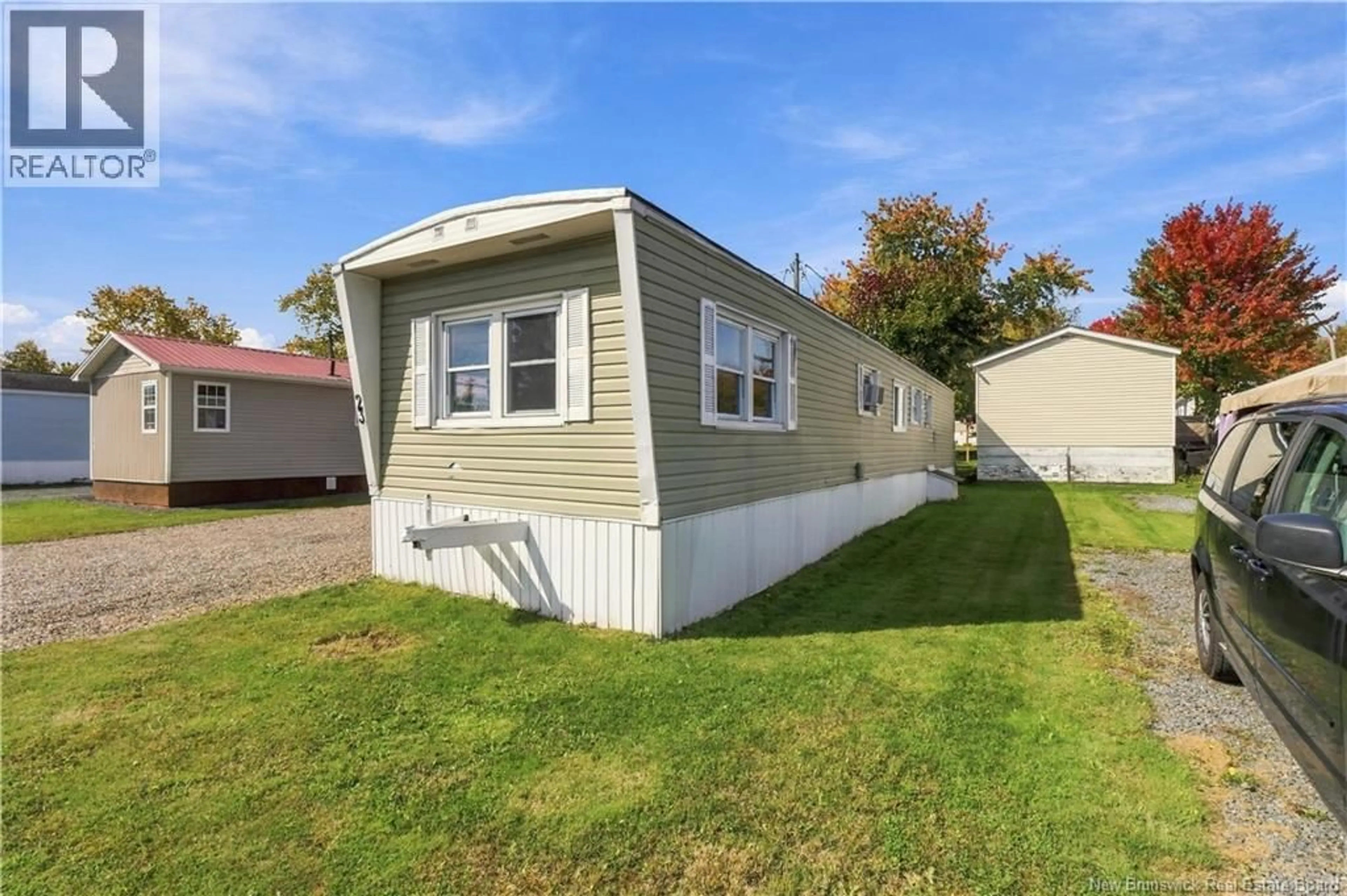 Home with vinyl exterior material, street for 23 DOUGLAS CRESCENT, New Maryland New Brunswick E3C1Y9