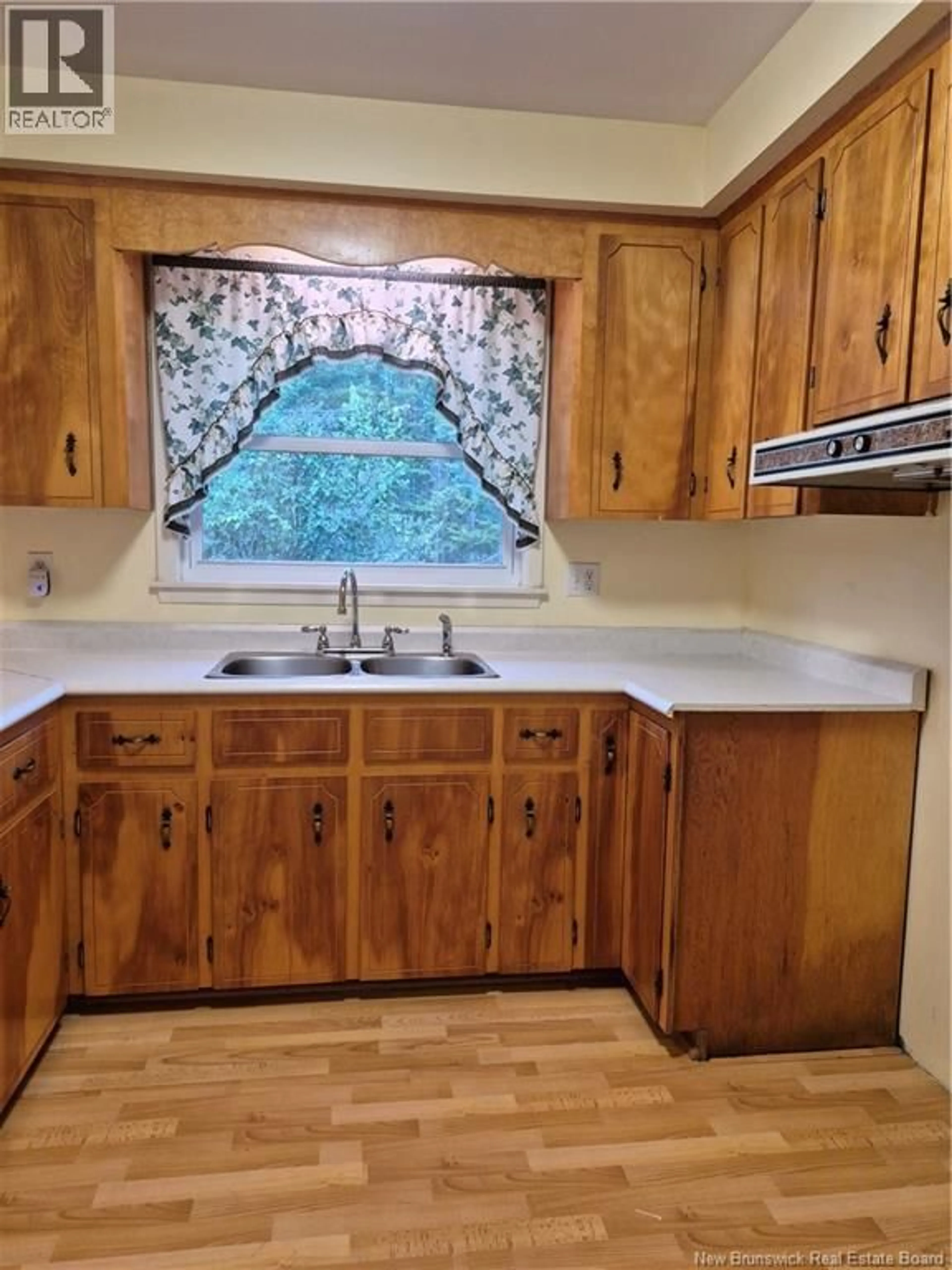 Standard kitchen, unknown for 41 BALSAM DRIVE, Rusagonis New Brunswick E3B8H1