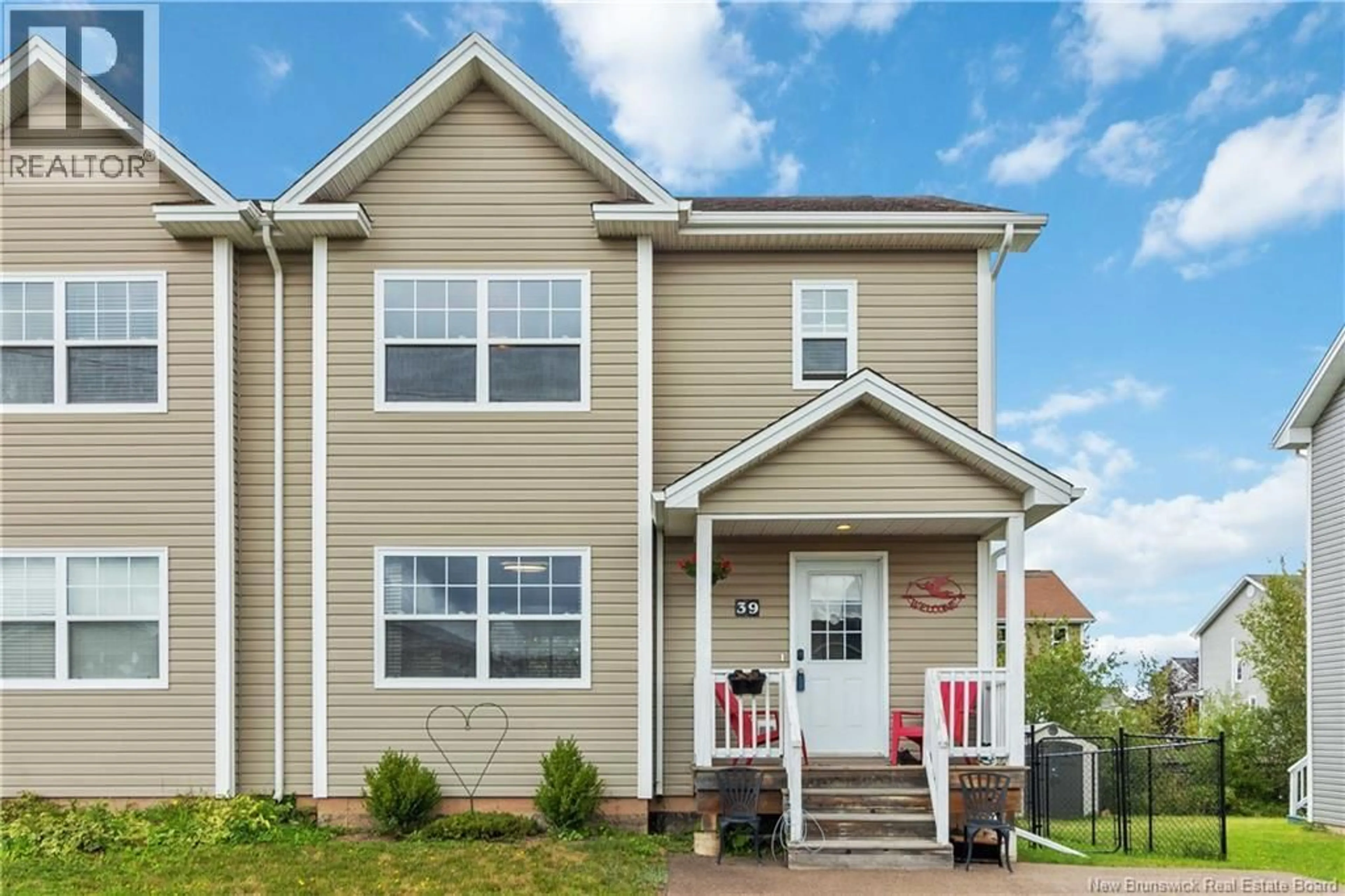 Home with vinyl exterior material, street for 39 GAMBIA STREET, Moncton New Brunswick E1G0R8
