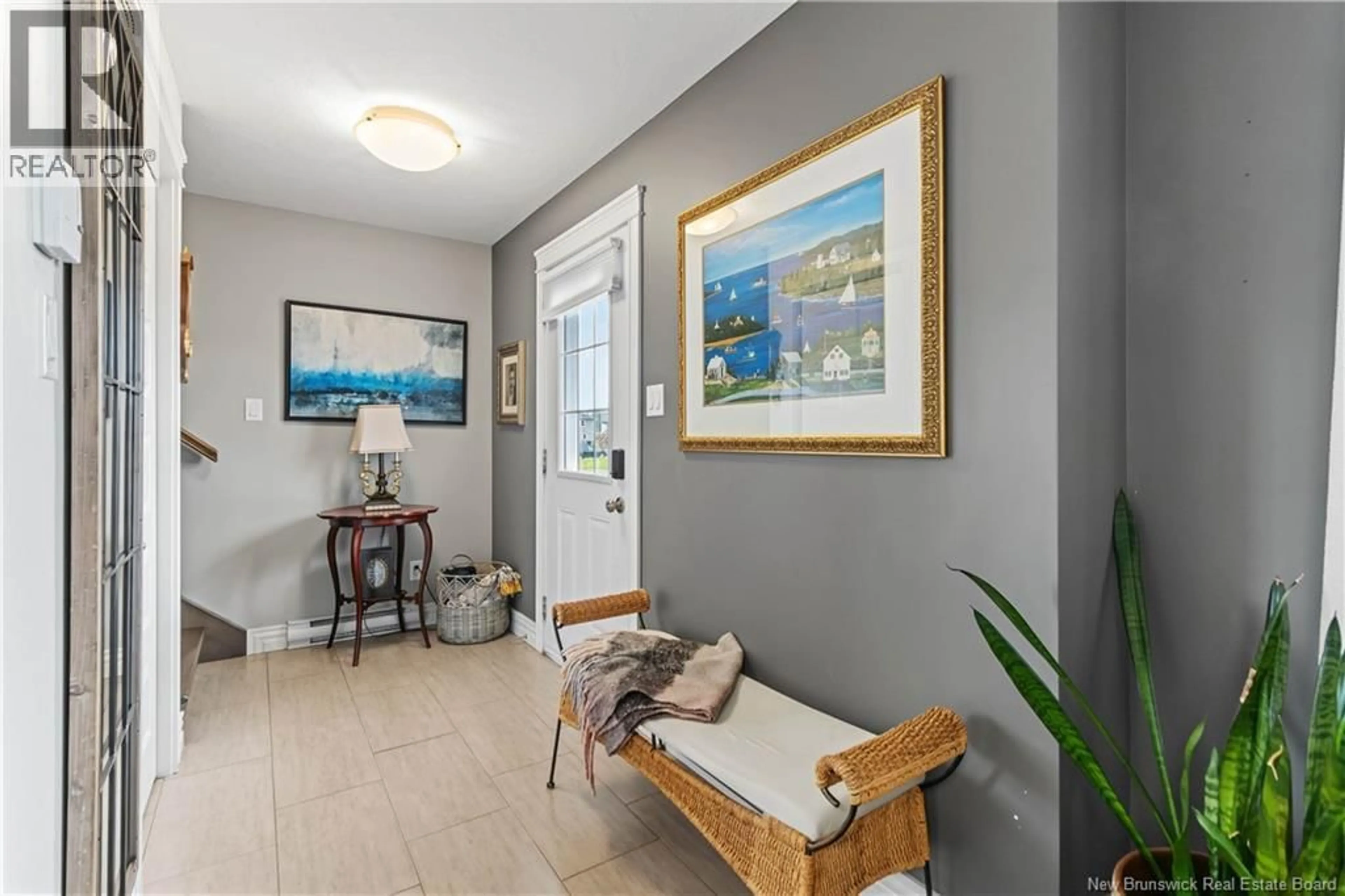 Indoor entryway for 39 GAMBIA STREET, Moncton New Brunswick E1G0R8