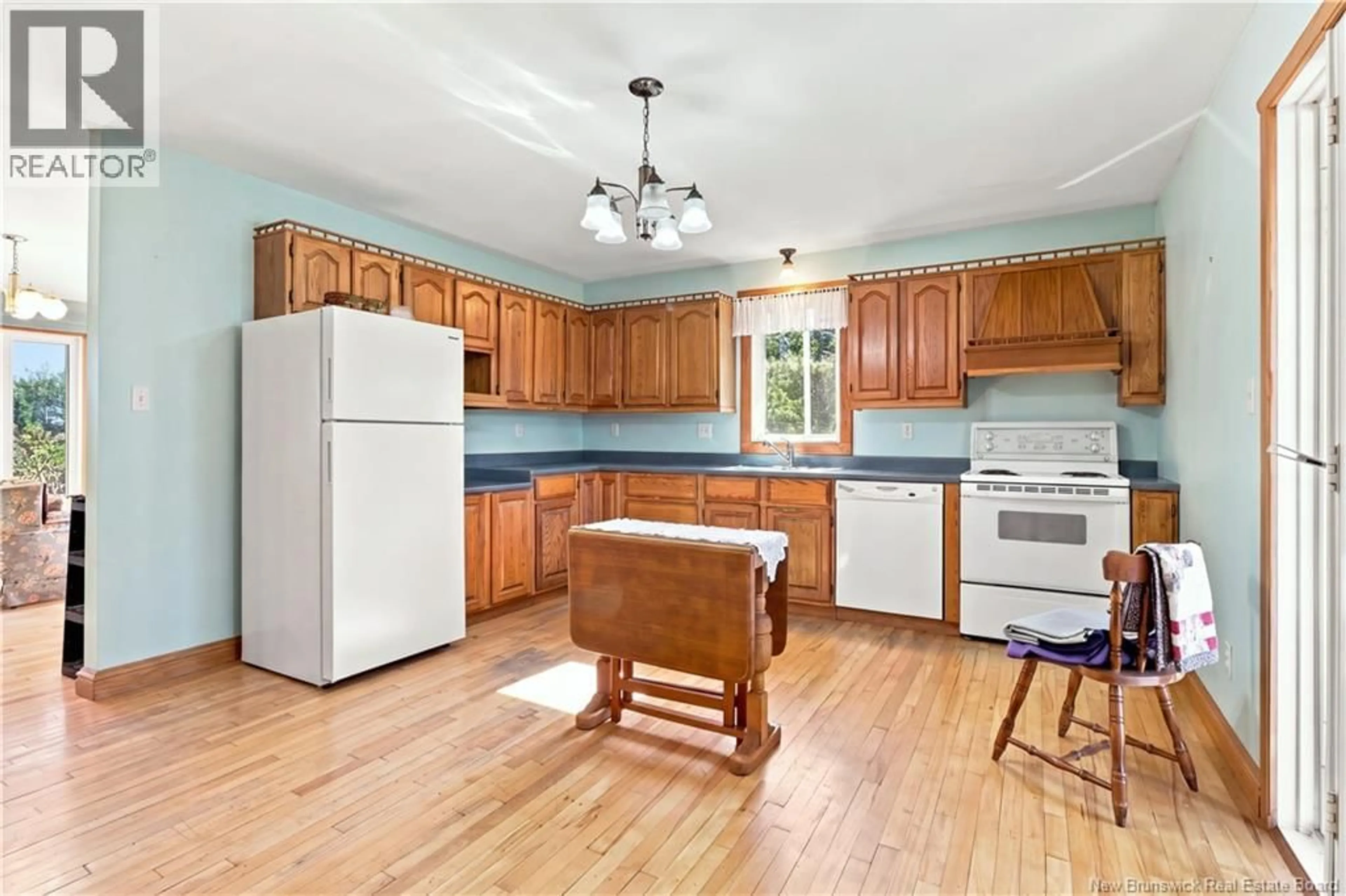 Standard kitchen, unknown for 100 GREEN HILL LAKE ROAD, Greenhill Lake New Brunswick E6E1E9