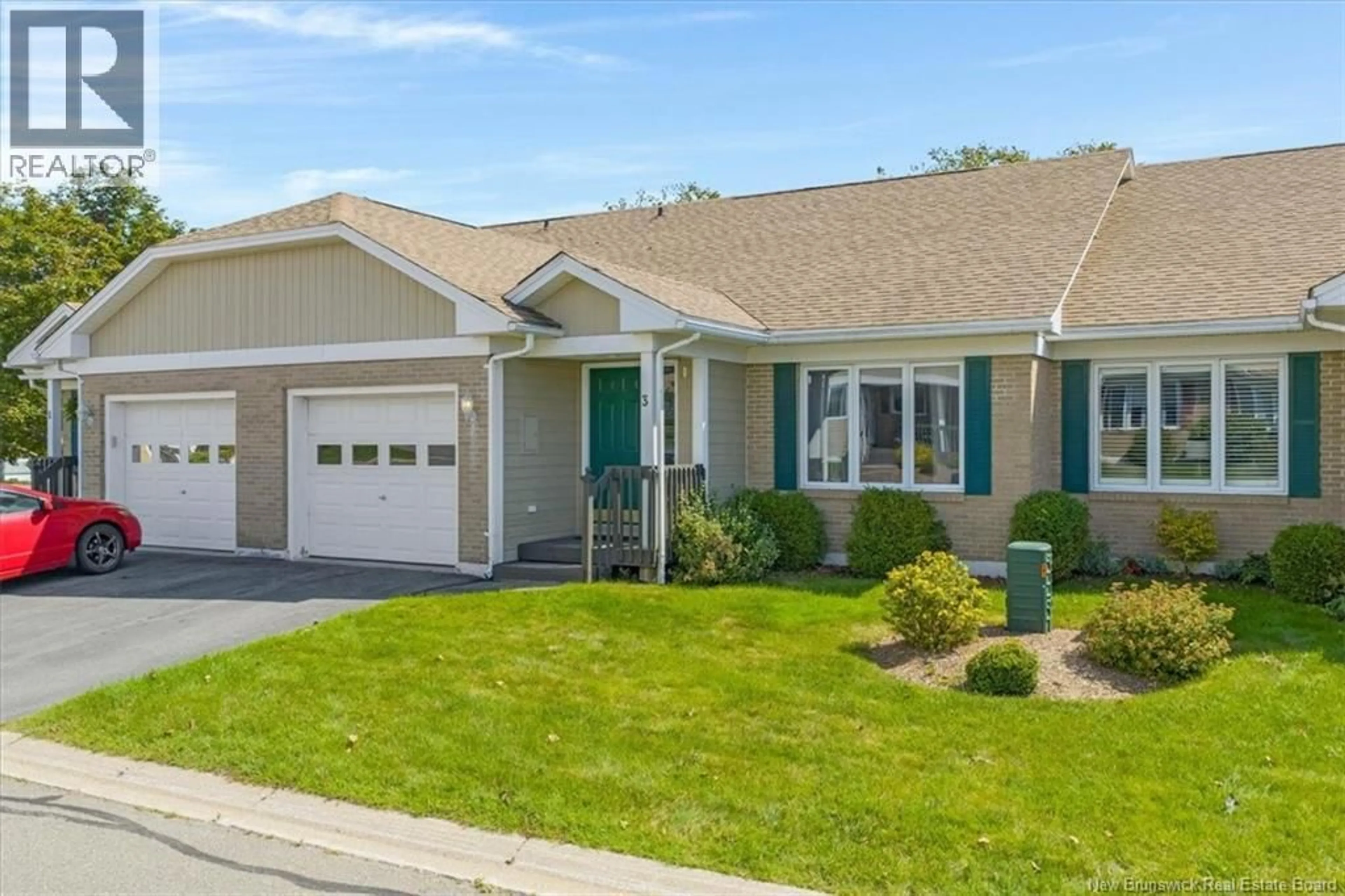 Home with vinyl exterior material, street for 3 ABBIE PLACE, Saint John New Brunswick E2M5T3