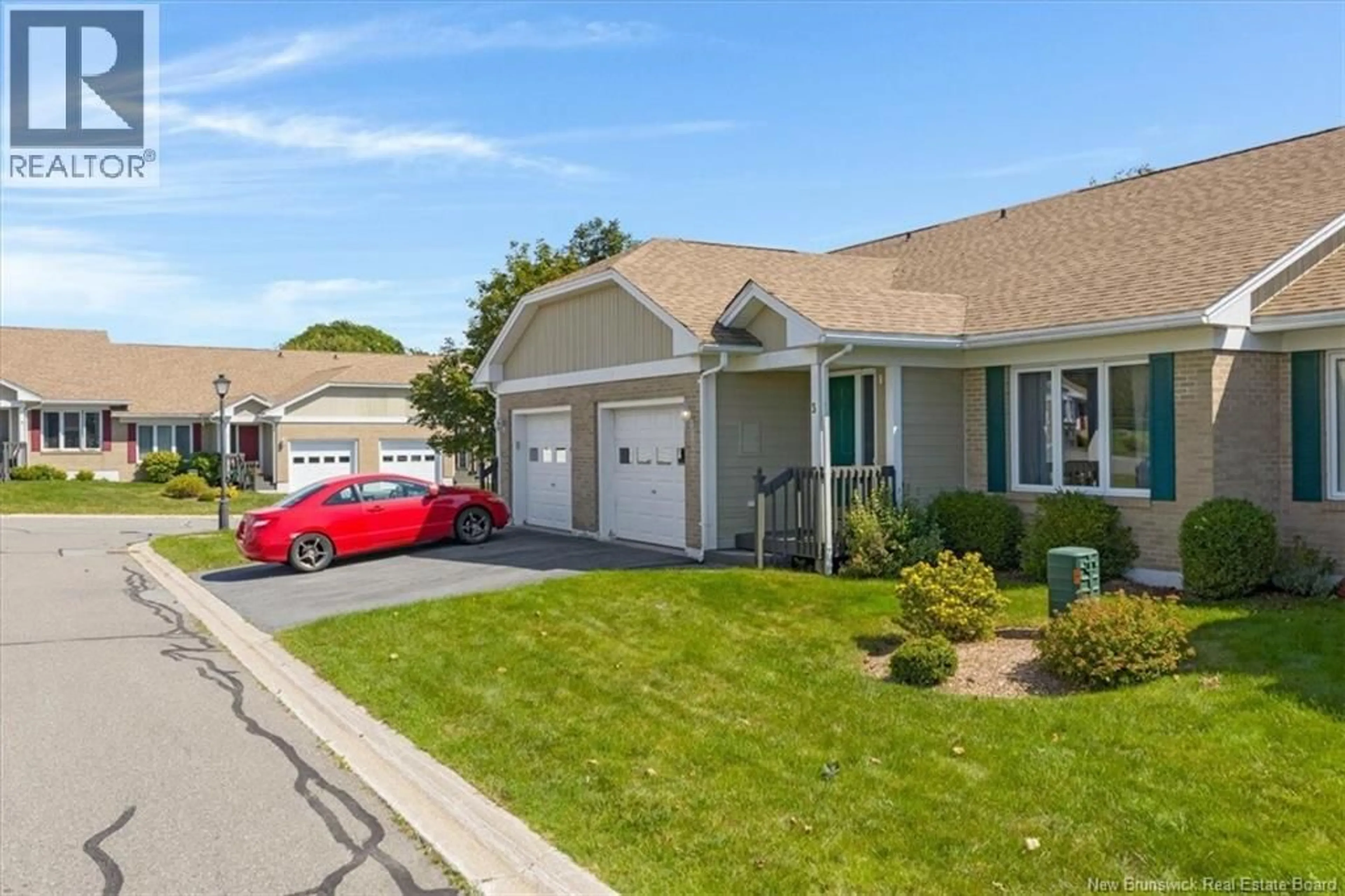 Home with vinyl exterior material, street for 3 ABBIE PLACE, Saint John New Brunswick E2M5T3