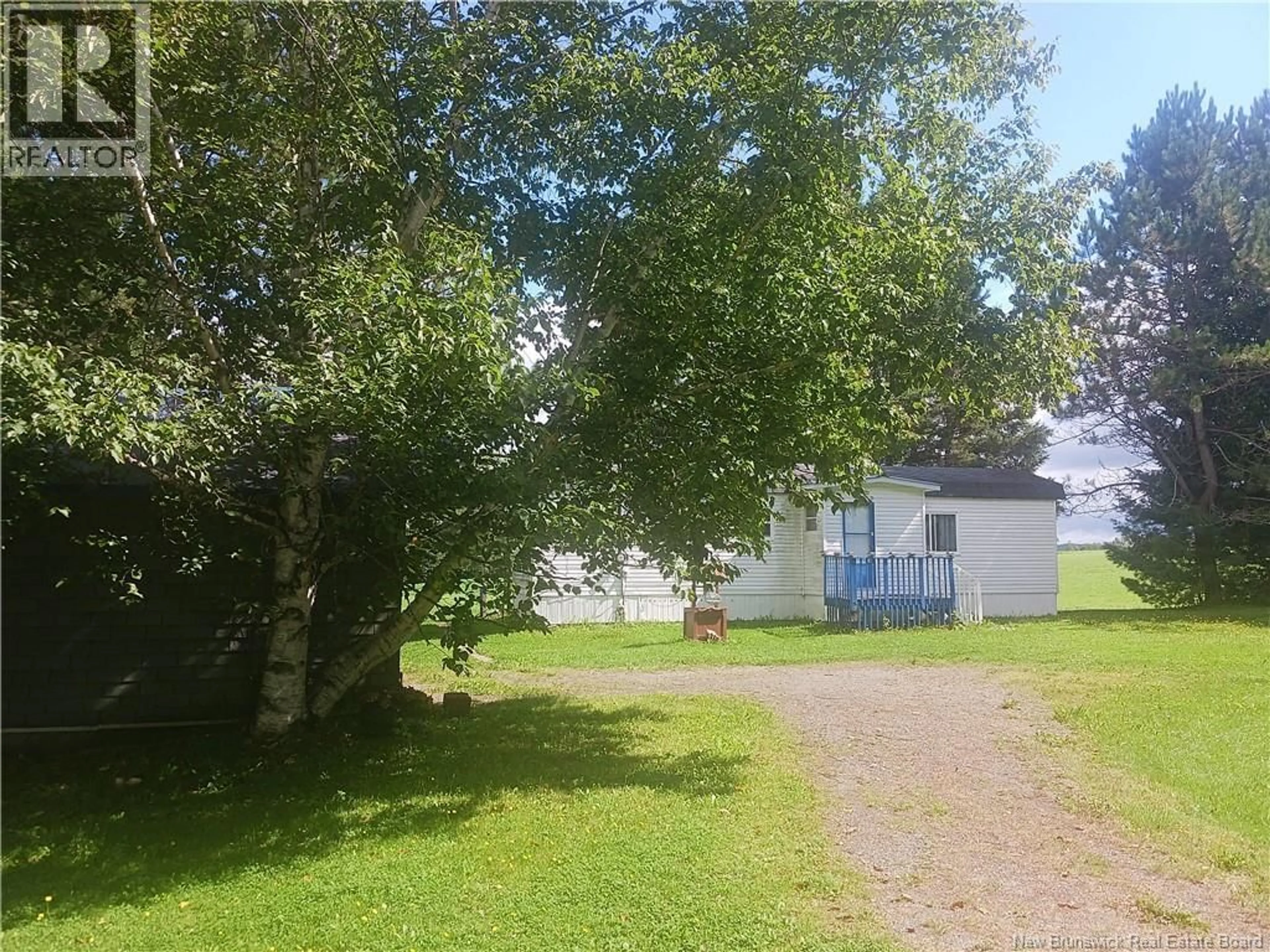 A pic from outside/outdoor area/front of a property/back of a property/a pic from drone, unknown for 491 ROSEDALE, Rosedale New Brunswick E7M3T8