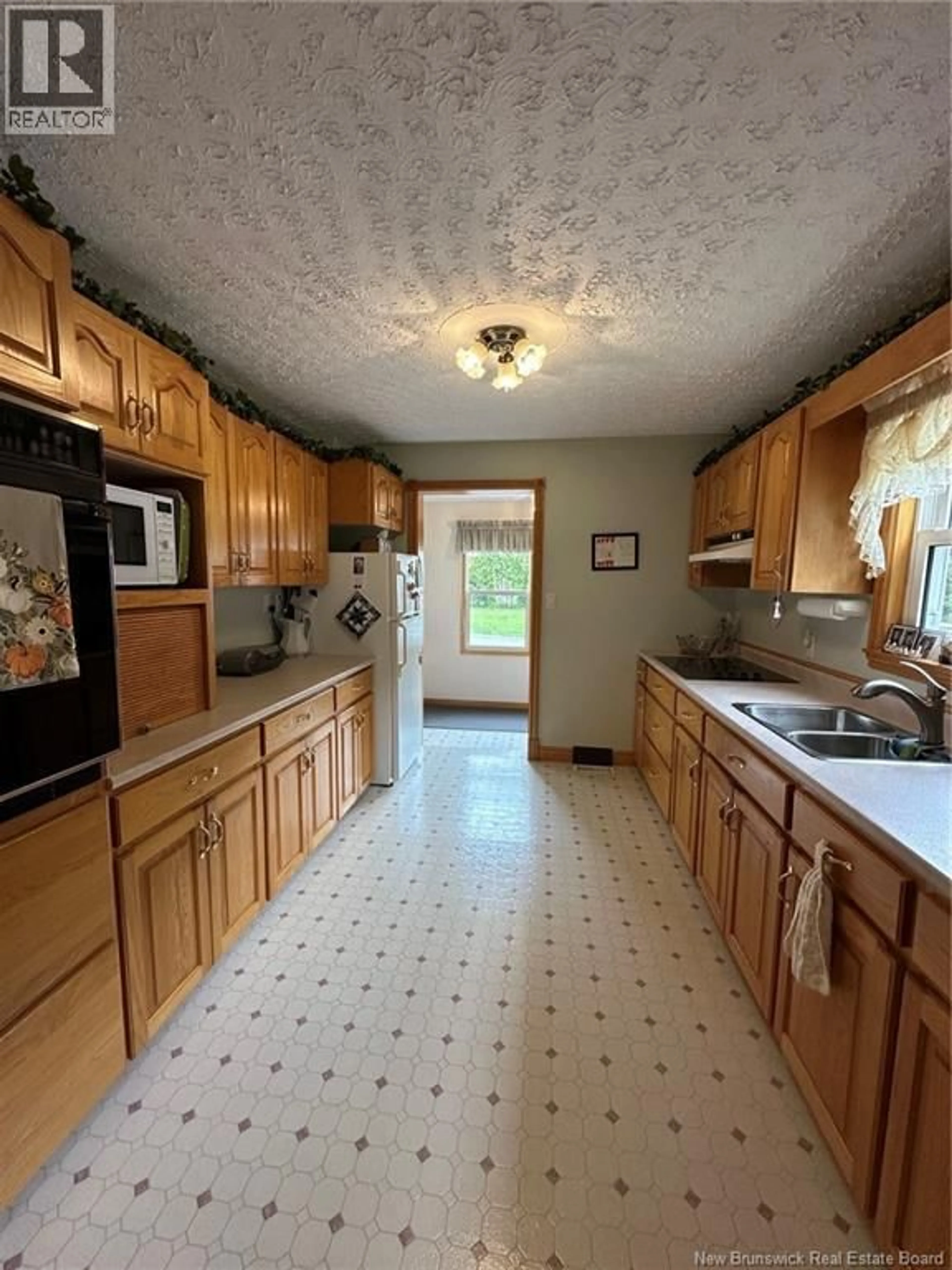 Standard kitchen, unknown for 7385 ROUTE 8 WAY, New Bandon New Brunswick E9C2B3