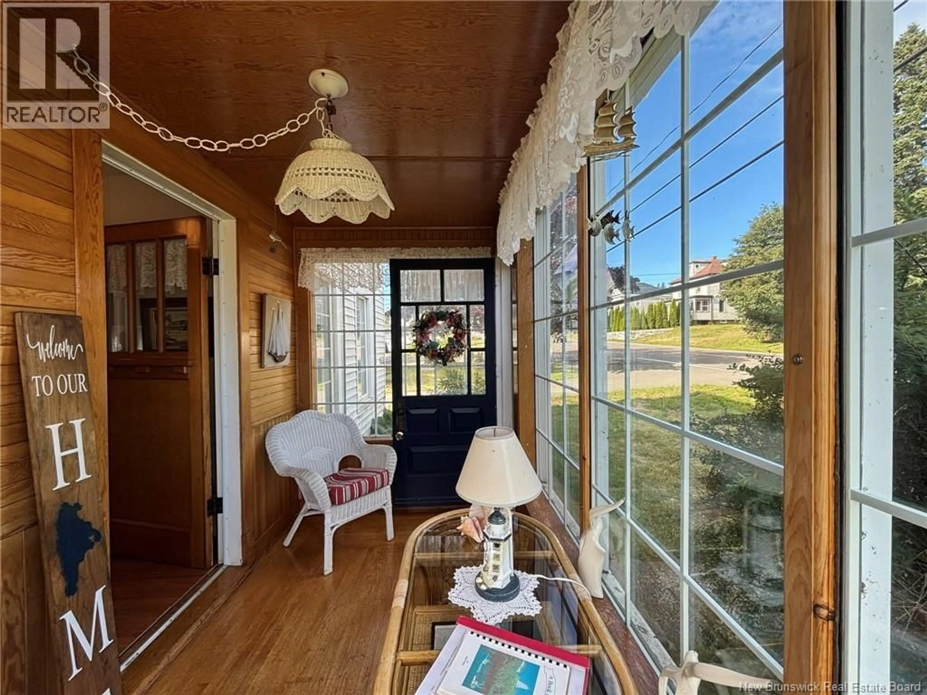 Indoor entryway for 1909 ROUTE 776, Grand Manan New Brunswick E5G3H1