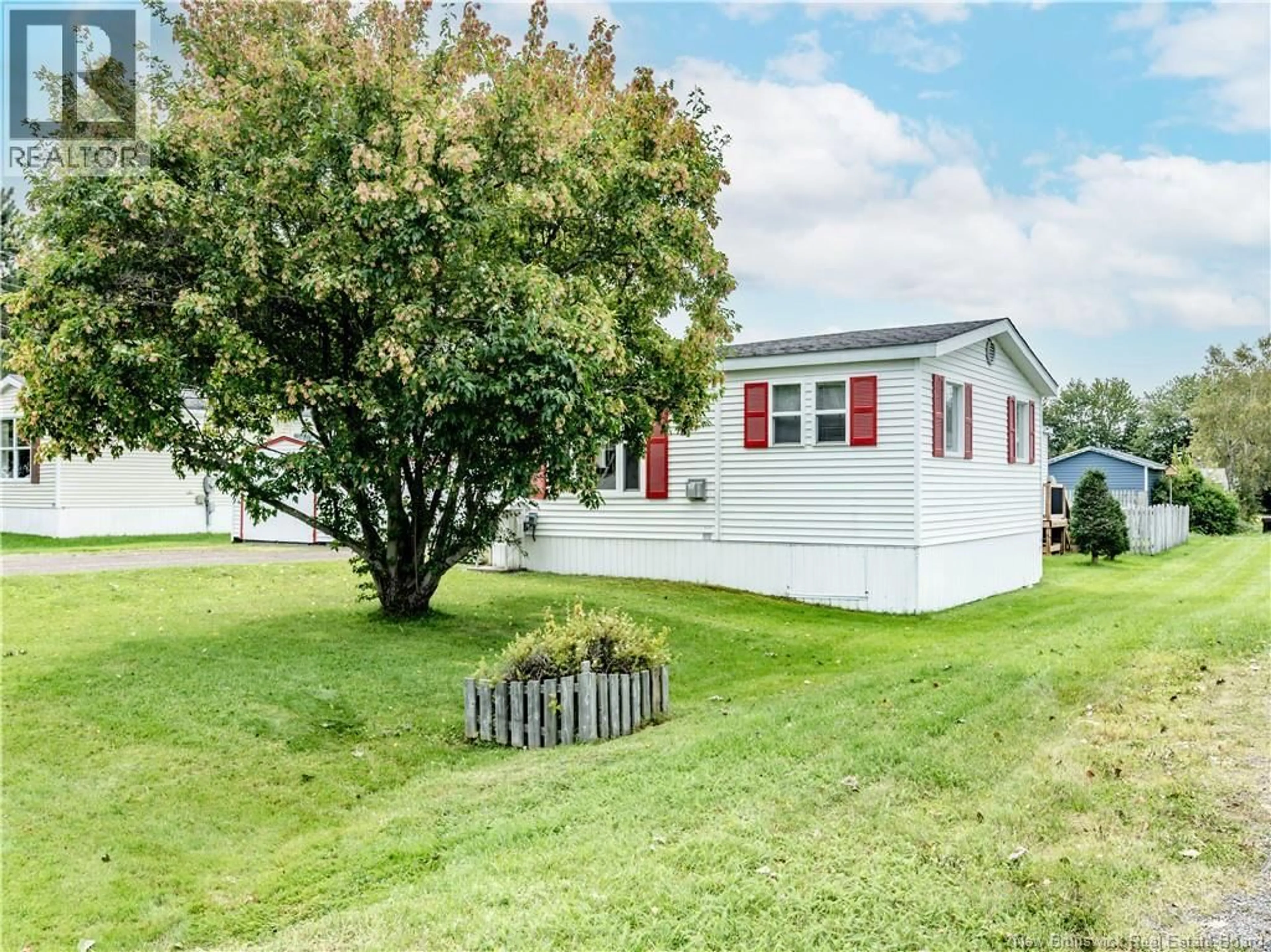 Home with vinyl exterior material, unknown for 11 MARCEL, Lakeville New Brunswick E1H1G6