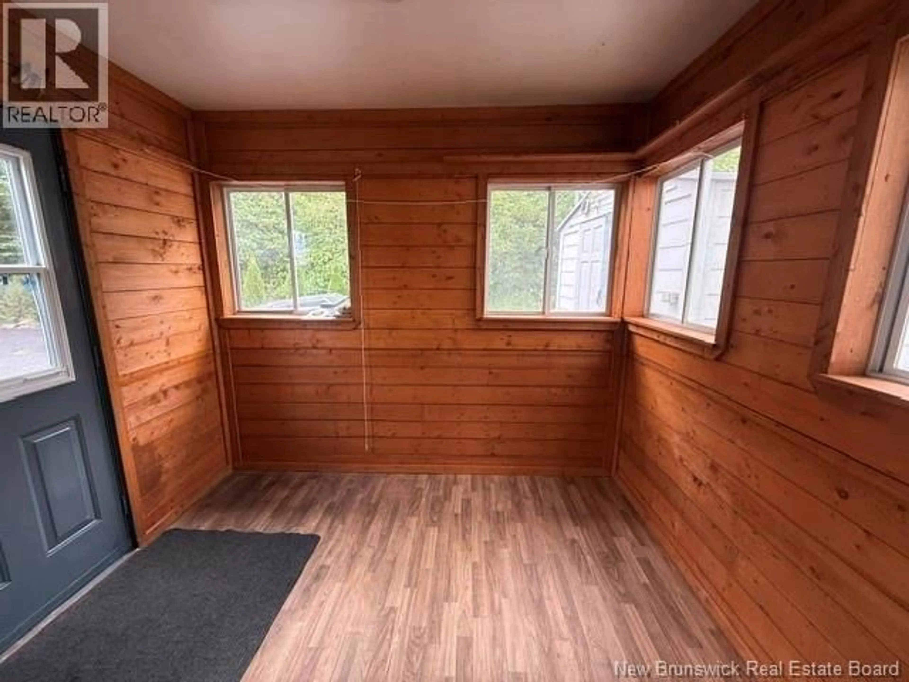 A pic of a room for 346 NOTRE DAME STREET, Atholville New Brunswick E3N4A2