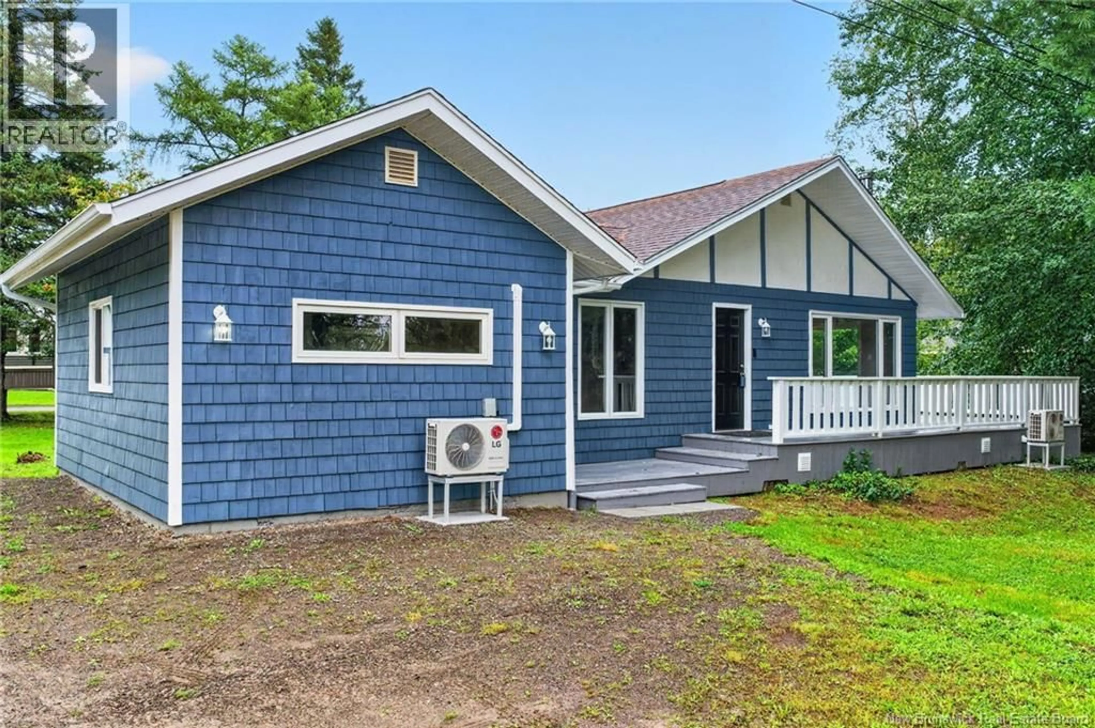 Home with vinyl exterior material, unknown for 89 LEBLANC POIRIER, Grande-Digue New Brunswick E4R4R2