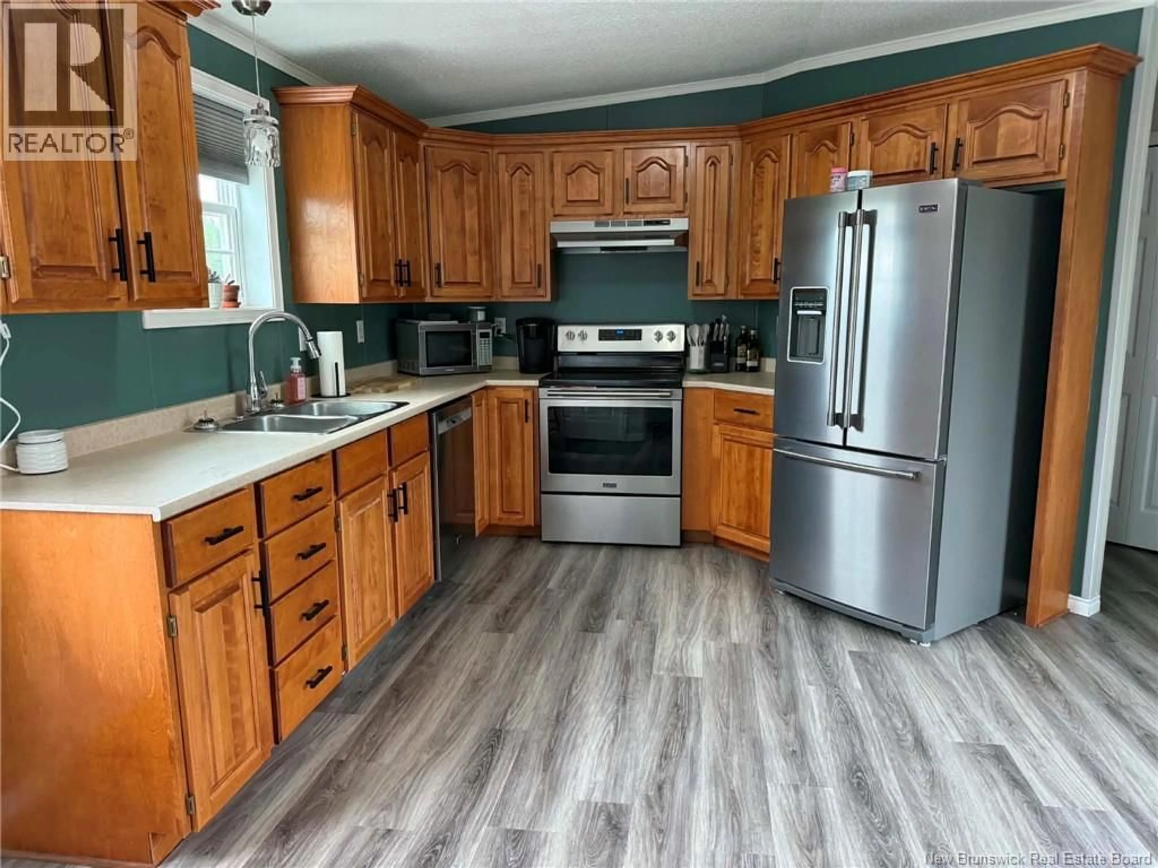 Standard kitchen, unknown for 4 AMOS STREET, Miramichi New Brunswick E1V7V5