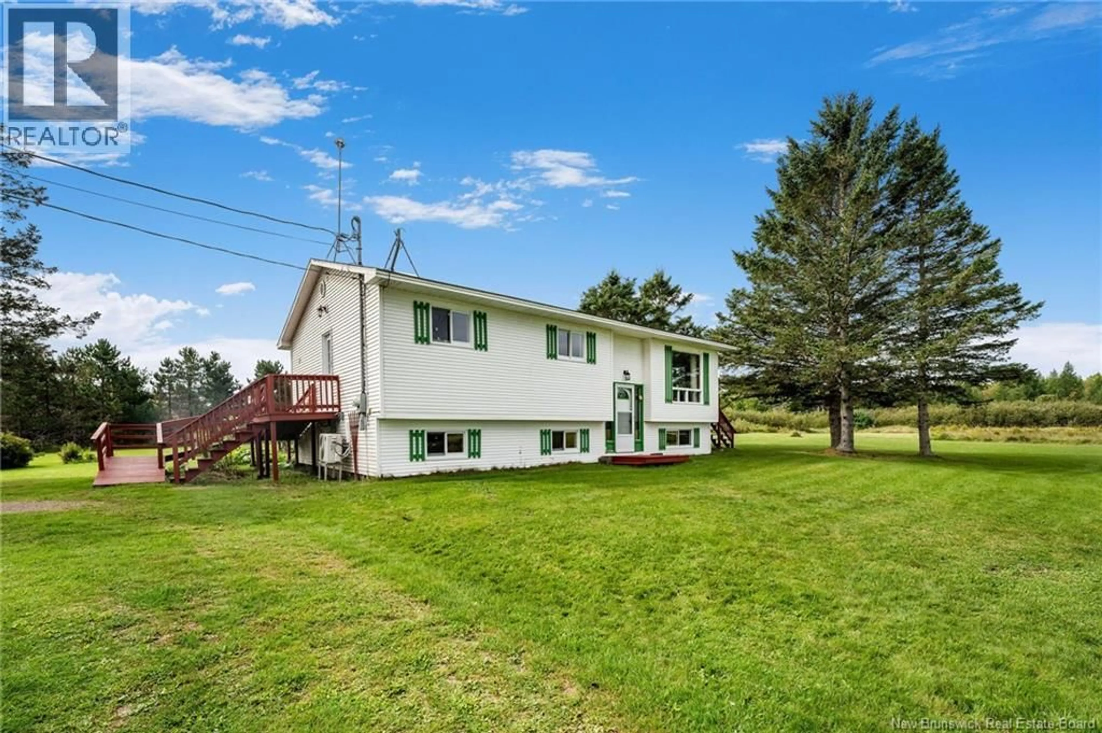 A pic from outside/outdoor area/front of a property/back of a property/a pic from drone, water/lake/river/ocean view for 537 ROUTE 636, Harvey New Brunswick E6K3A3