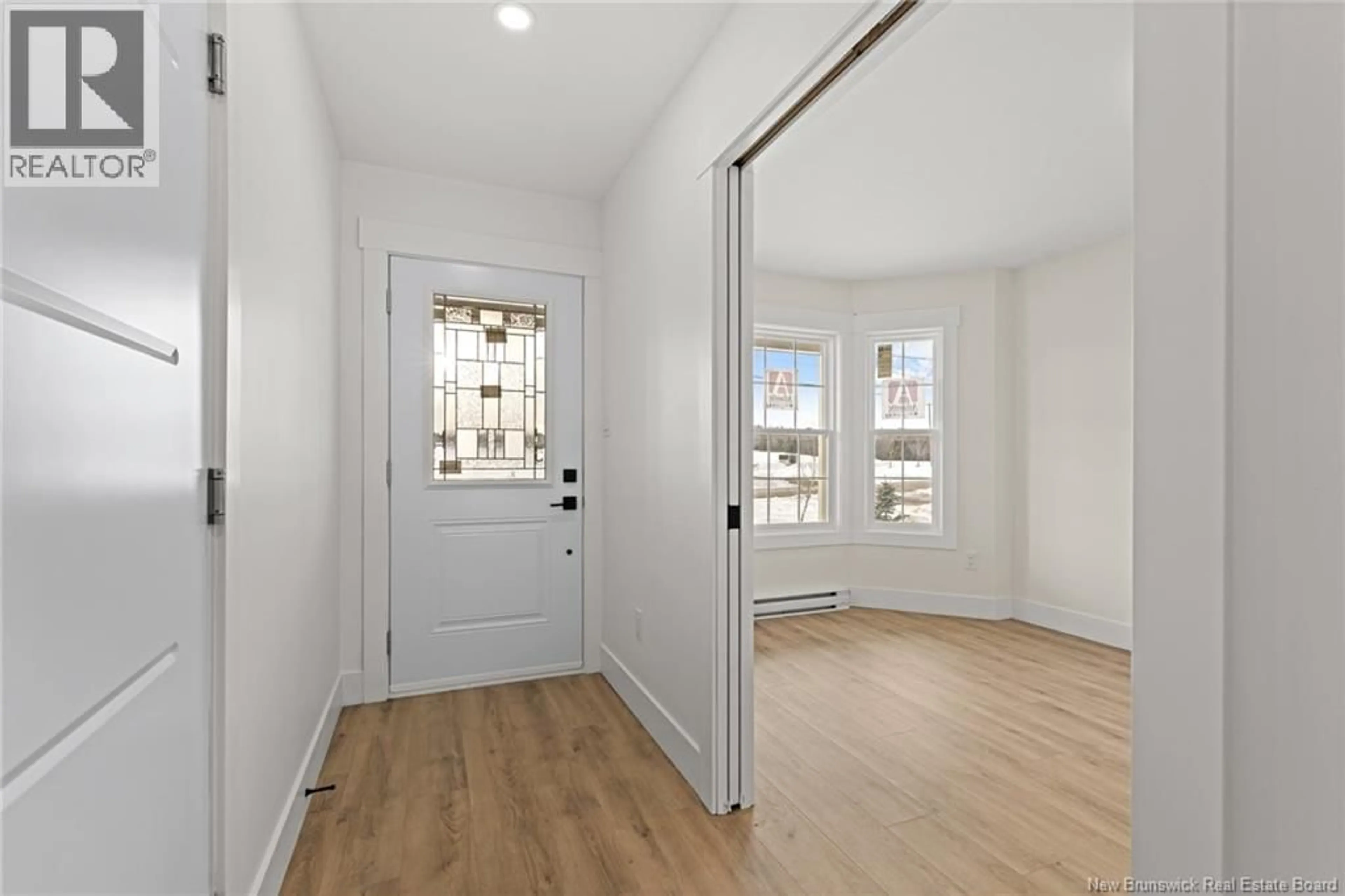 Indoor entryway for 15 BRAAM CRESCENT, Hillsborough New Brunswick E4H0B6